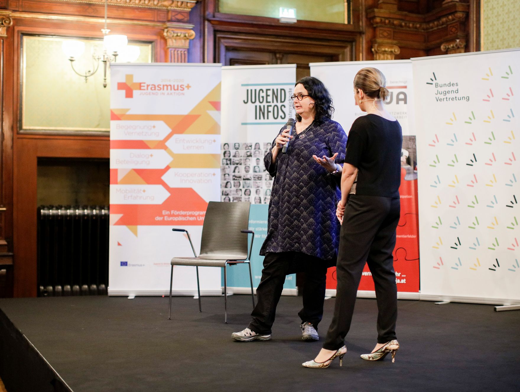 Am 7. November 2018 &uuml;berreichte Bundesministerin Juliane Bogner-Strau&szlig; den &Ouml;sterreichischen Jugendpreis 2018.