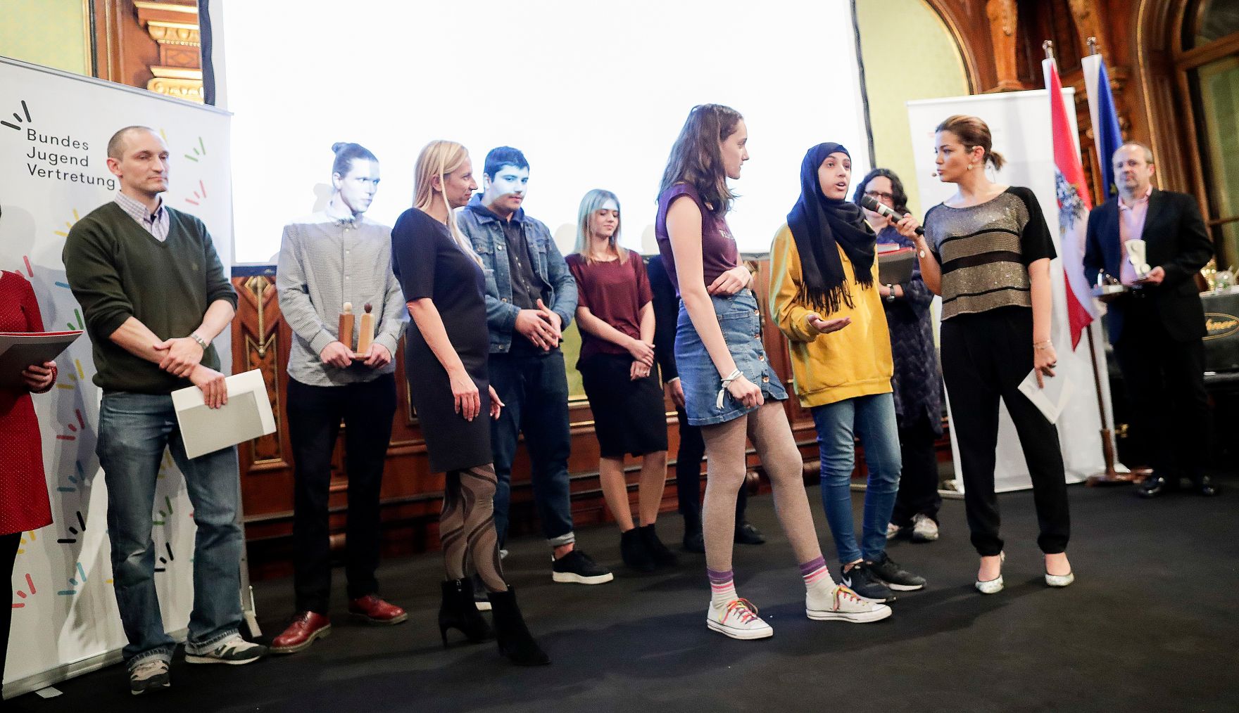 Am 7. November 2018 &uuml;berreichte Bundesministerin Juliane Bogner-Strau&szlig; den &Ouml;sterreichischen Jugendpreis 2018.