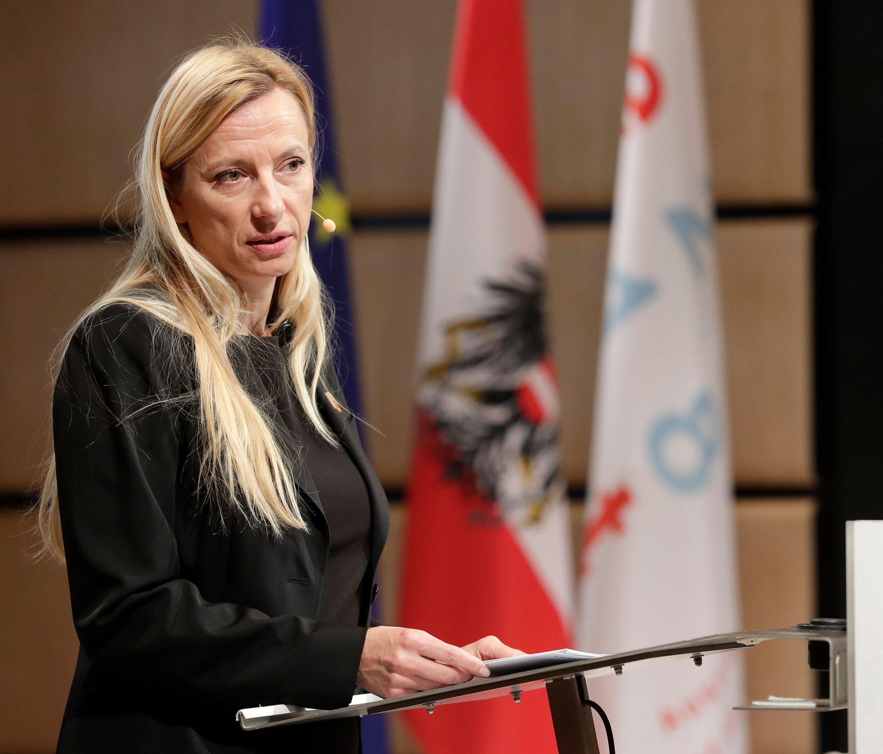 Am 8. November 2018 er&ouml;ffnete Bundesministerin Juliane Bogner-Strau&szlig; (im Bild) die Eastern Partnership Youth Conference.