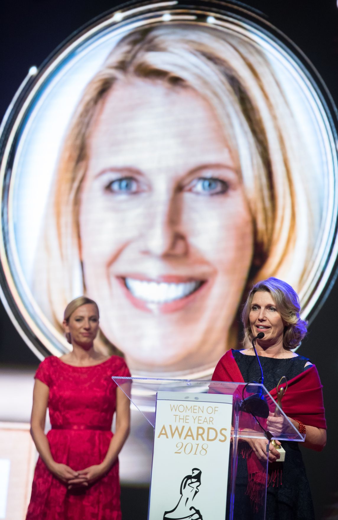 Am 16. November 2018 besuchte Bundesministerin Juliane Bogner-Strau&szlig; (l.) die LOOK-Gala im Wiener Rathaus.