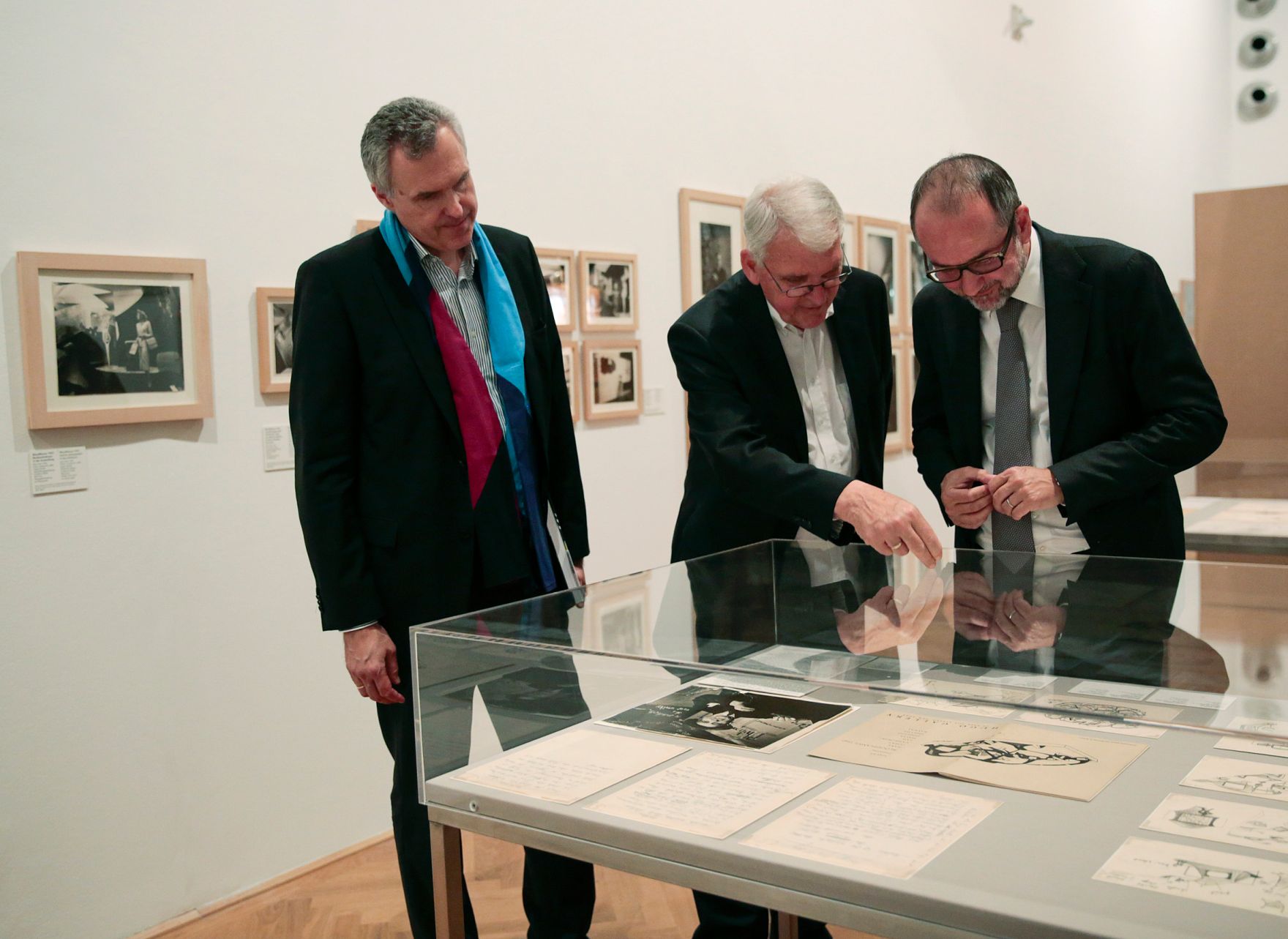 Am 14. Juni 2016 er&ouml;ffnete Kunst- und Kulturminister Thomas Drozda die Ausstellung "FRIEDRICH KIESLER. Lebenswelten" im Museum f&uuml;r angewandte Kunst (MAK).