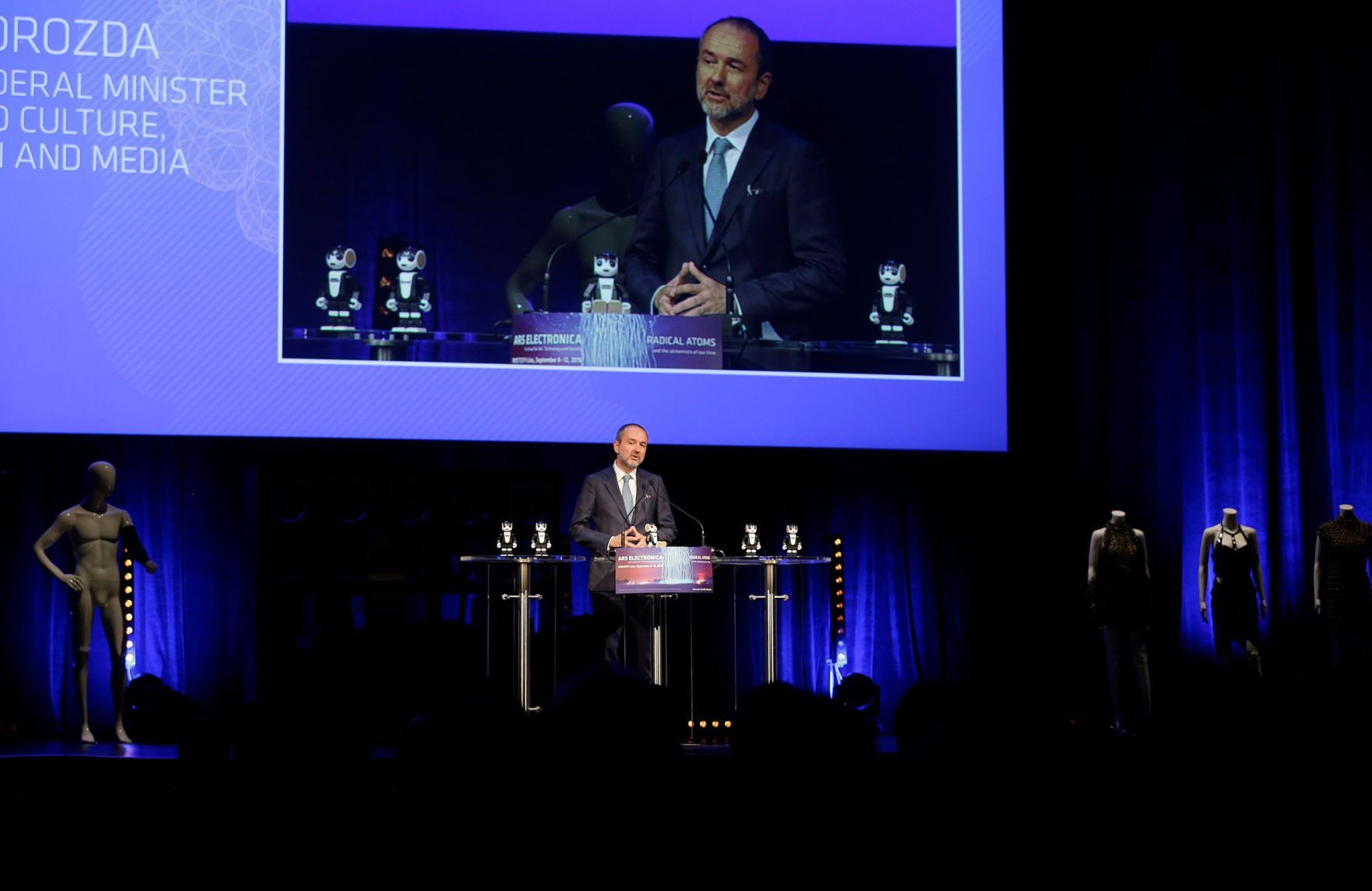 Am 9. September 2016 nahm Kunst- und Kulturminister Thomas Drozda an der Ars Electronica Gala teil. Im Bild bei der Festansprache.