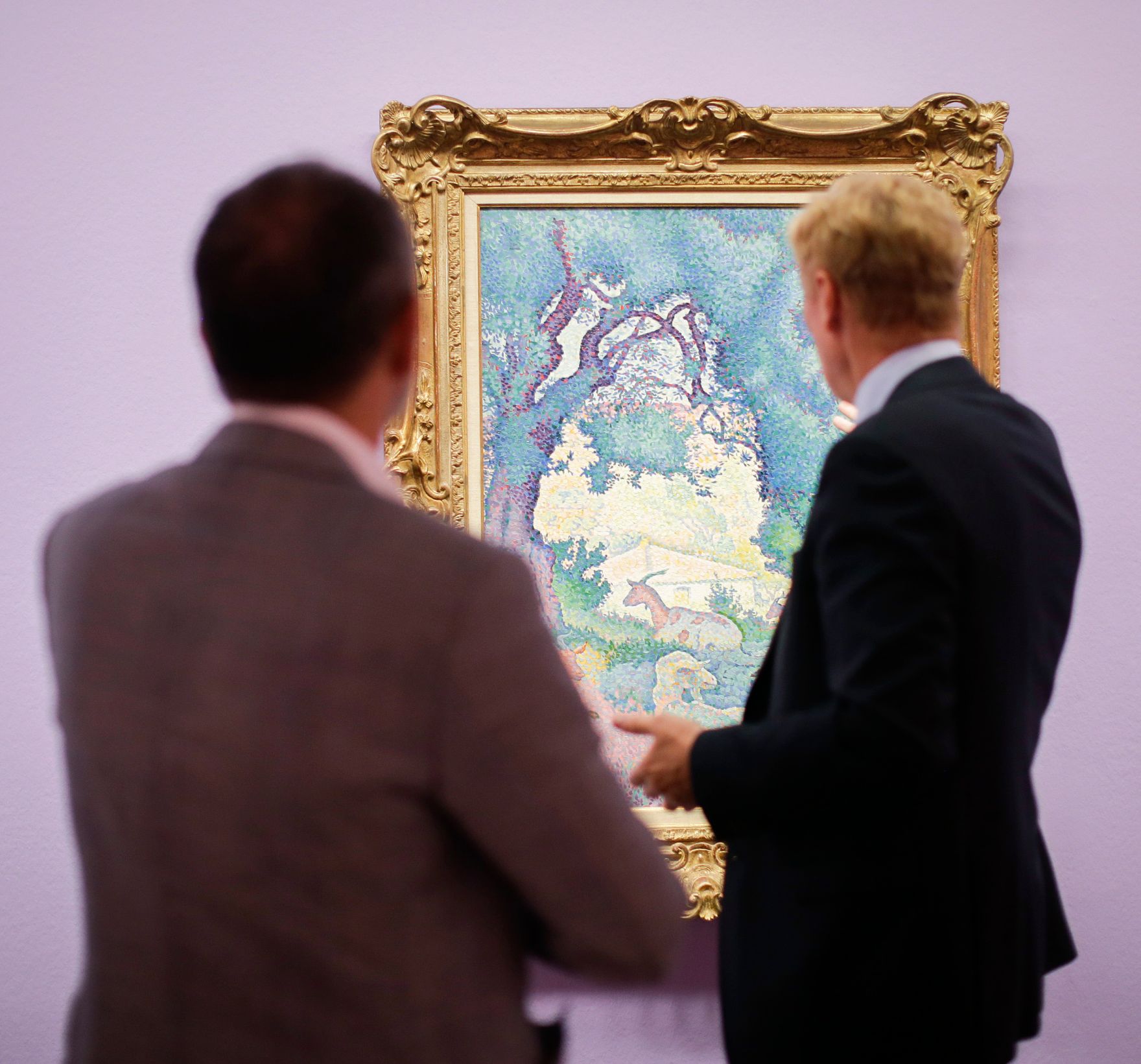 Am 15.September 2016 er&ouml;ffnete Kunst- und Kulturminister Thomas Drozda (l.) die Ausstellung "Seurat, Signac, Van Gogh - Wege des Pointilismus" in der Albertina. Im Bild mit dem Direktor der Albertina Klaus Albrecht Schr&ouml;der (r.).