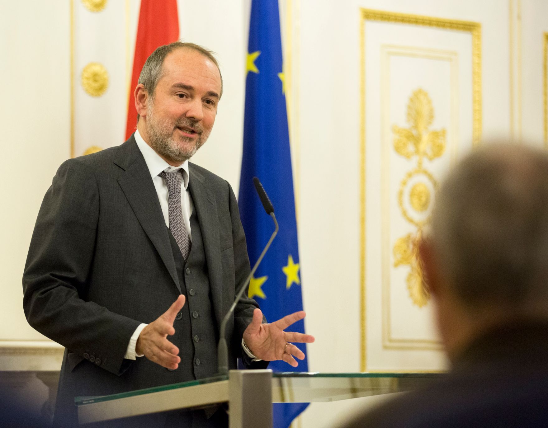 Am 16. November 2016 verlieh Kunst- und Kulturminister Thomas Drozda (im Bild) den &Ouml;sterreichischen Staatspreis f&uuml;r Kulturpublizistik an Alfred Noll.