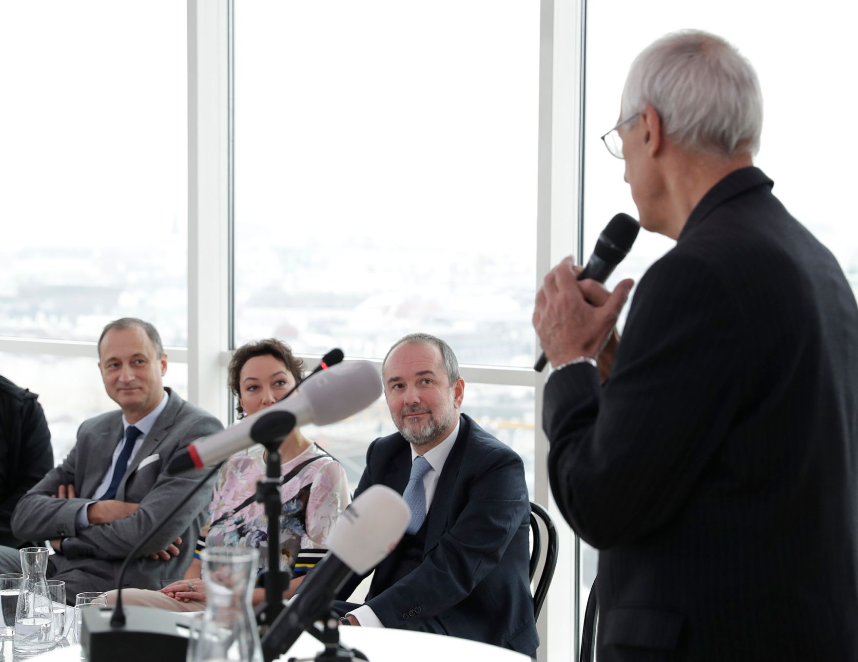 Am 14. Dezember 2016 fand im Ringturm die Nominierungspressekonferenz des &Ouml;sterreichischen Filmpreises statt. Im Bild (v.l.n.r.) Stadtrat Andreas Mailath-Pokrony, Ursula Strauss, Kunst- und Kulturminister Thomas Drozda und Josef Aichholzer, Vorstand der Akademie des &Ouml;sterreichischen Films.