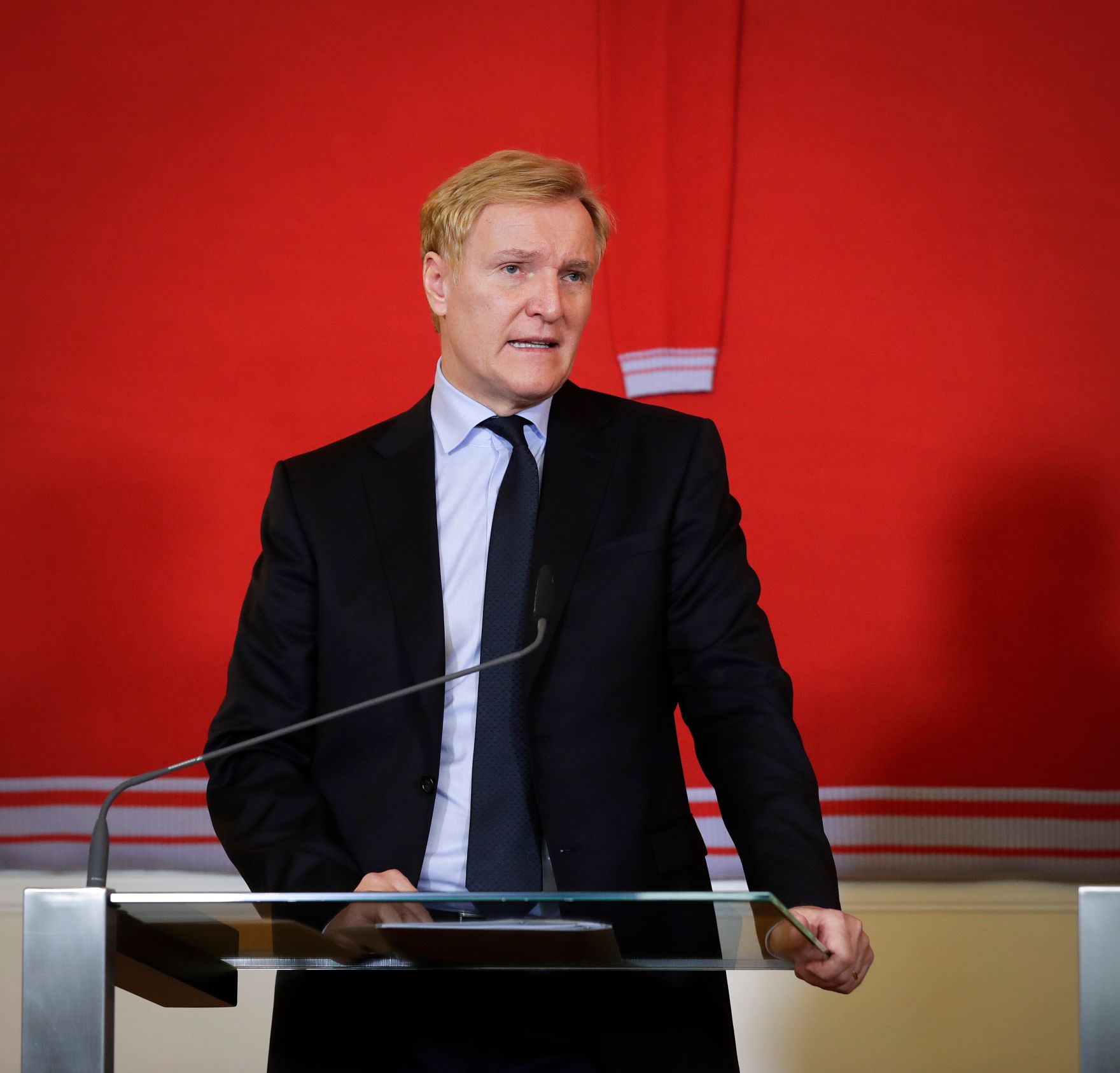 Am 16. Februar 2017 gab Kunst- und Kulturminister Thomas Drozda gemeinsam mit dem Direktor der Albertina Klaus Albrecht Schr&ouml;der (im Bild) und Karlheinz Essl eine Pressekonferenz zur &Uuml;bergabe der Sammlung Essl an die Albertina.