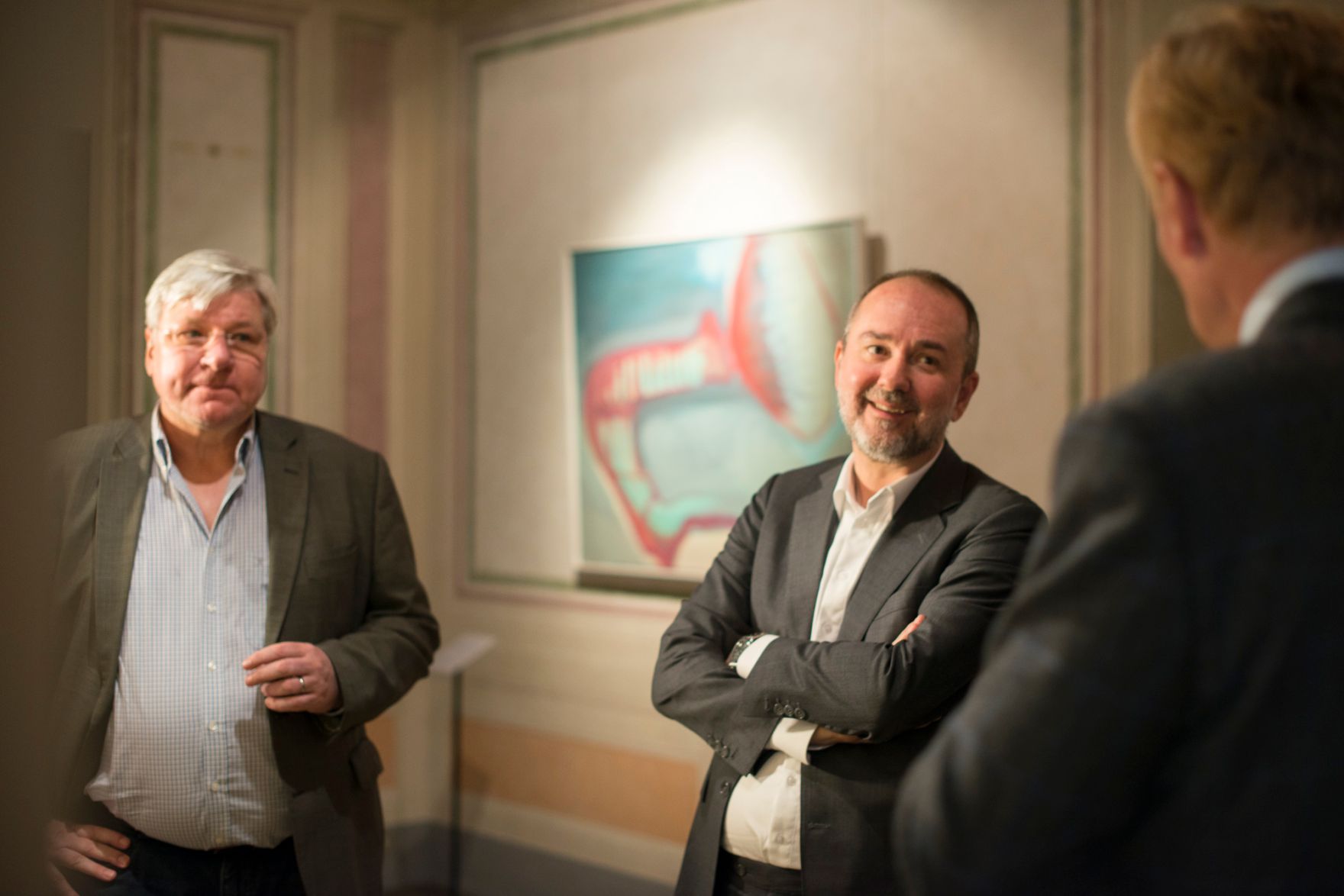 Am 24. M&auml;rz 2017 besuchte Kunst- und Kulturminister Thomas Drozda (m.) die Ausstellung "Woman Power" von Maria Lassnig im Palazzo Pitti in Florenz. Im Bild mit Kurator Wolfgang Drechsler (l.).