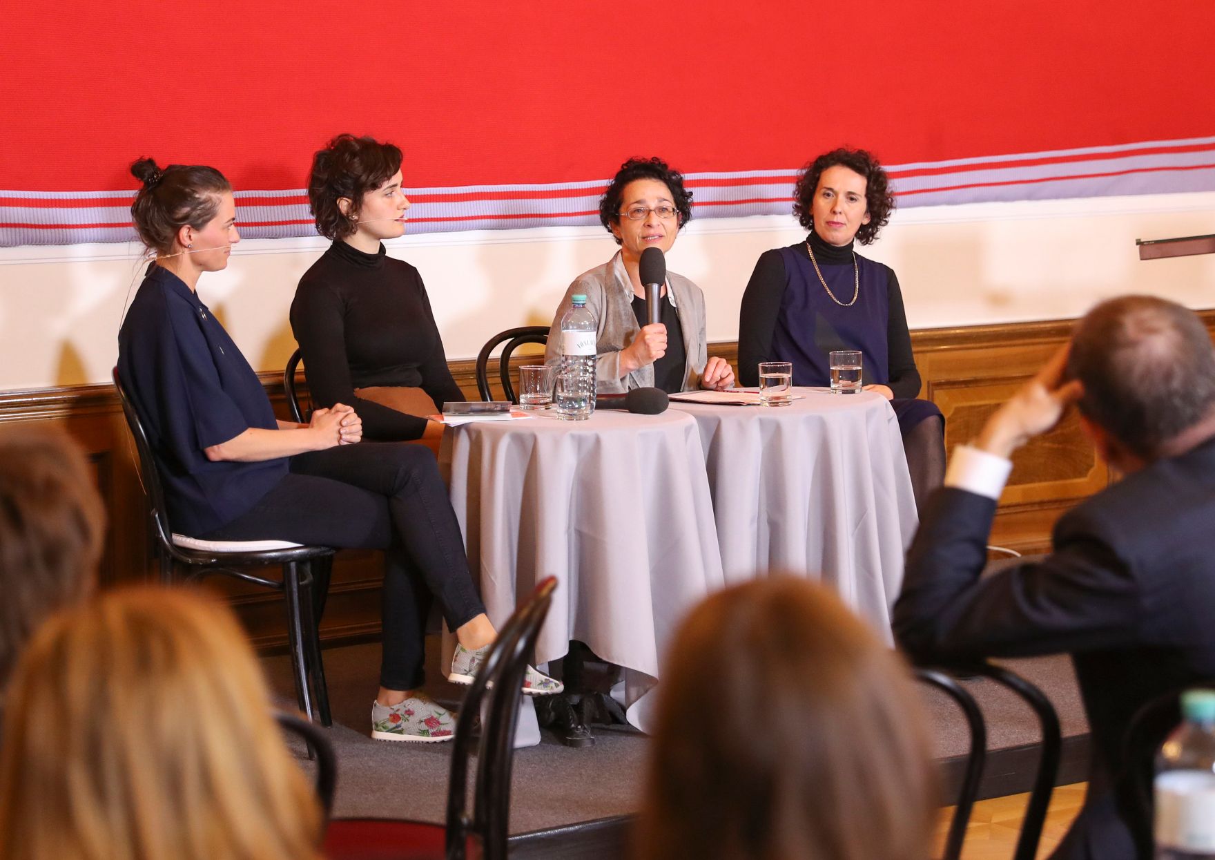 Am 19. April fand die Diskussionsreihe &bdquo;Open Space&ldquo; mit Bundesminister Thomas Drozda, Maria Lisogorskaya, Isolde Charim, Verena Konrad und Angelika Fitz statt.