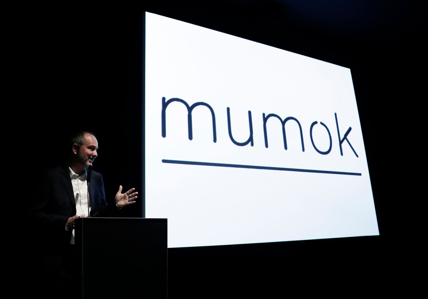 Am 5. Mai 2017 er&ouml;ffnete Kunst- und Kulturminister Thomas Drozda (im Bild) die Ausstellung - Feministische Avantgarde der 1970er-Jahre - im MUMOK.