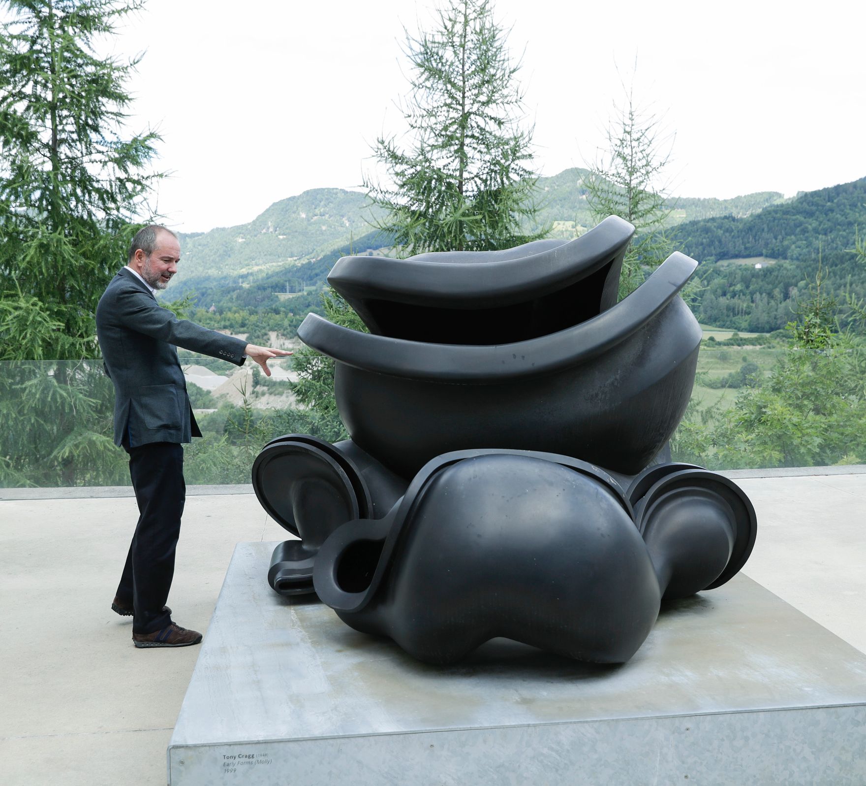 Am 16. Juli 2017 besuchte Kunst- und Kulturminister Thomas Drozda das Liaunig Museum.