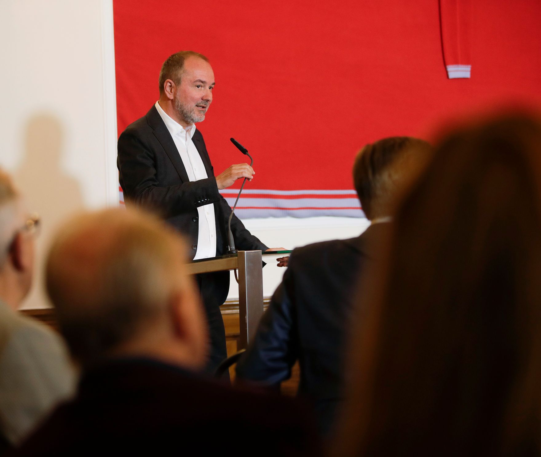 Am 12. September 2017 lud Kunst- und Kulturminister Thomas Drozda (im Bild) zur OPEN:SPACE Diskussionsreihe zum Thema &bdquo;Bedingungsloses Grundeinkommen?&ldquo;.