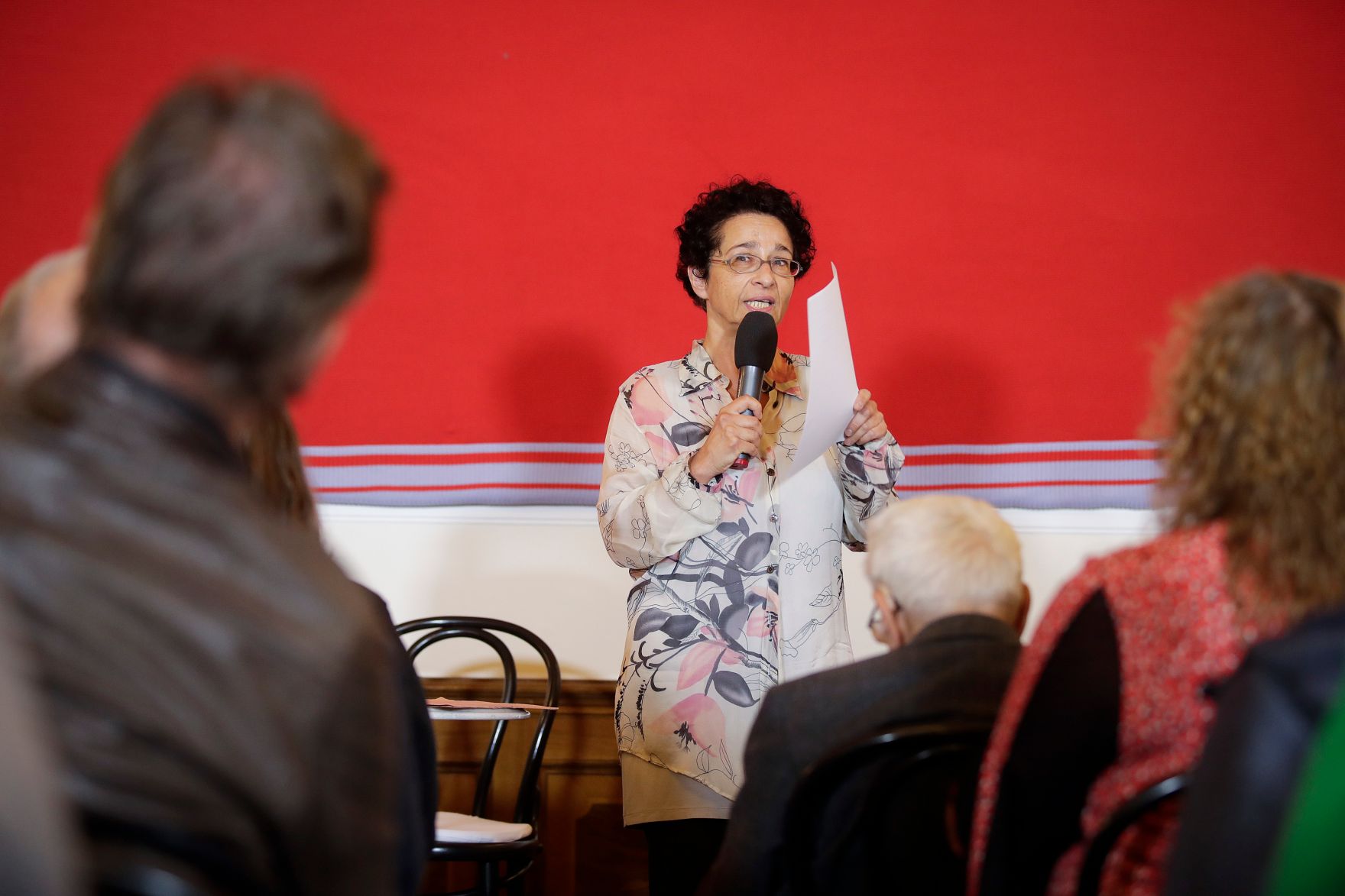 Am 12. September 2017 lud Kunst- und Kulturminister Thomas Drozda zur OPEN:SPACE Diskussionsreihe zum Thema &bdquo;Bedingungsloses Grundeinkommen?&ldquo;. Im Bild die Moderatorin Isolde Charim.