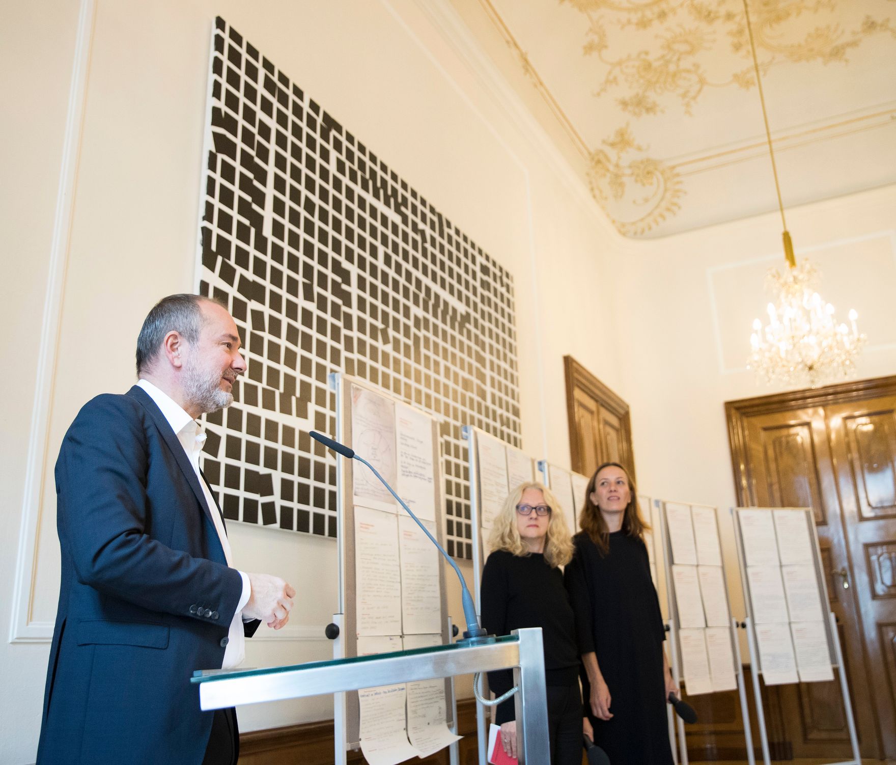 Am 4. Oktober 2017 lud Kunst- und Kulturminister Thomas Drozda (l.) zu einem OPEN:SPACE Fr&uuml;hst&uuml;ck ein.