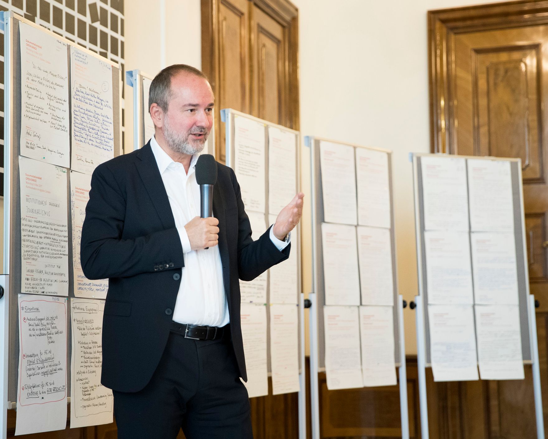 Am 4. Oktober 2017 lud Kunst- und Kulturminister Thomas Drozda (im Bild) zu einem OPEN:SPACE Fr&uuml;hst&uuml;ck ein.