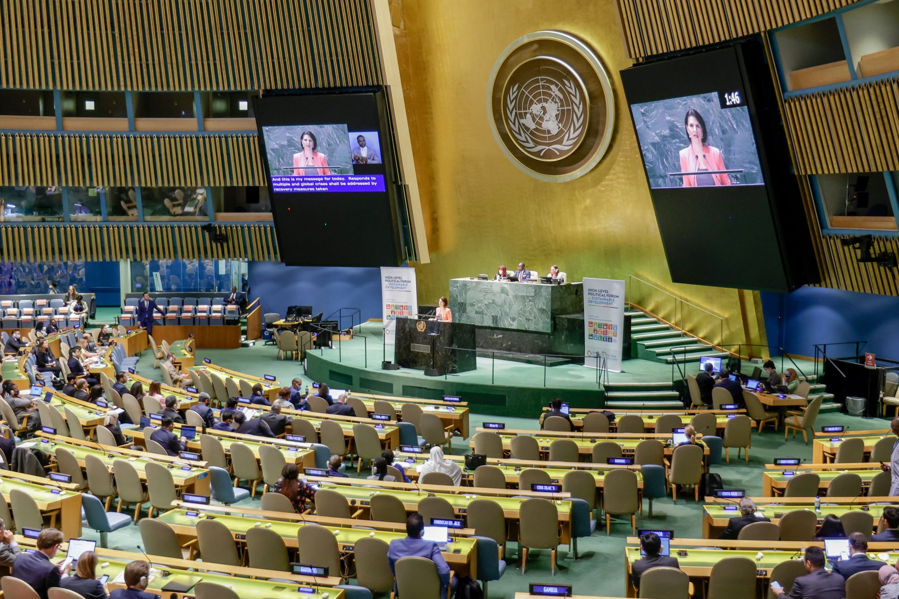 Am 14. Juli 2022 reiste Bundesministerin Karoline Edtstadler (im Bild) nach New York. Im Bild bei einer Rede beim Hochrangigen Politischen Forum f&uuml;r Nachhaltige Entwicklung der Vereinten Nationen.