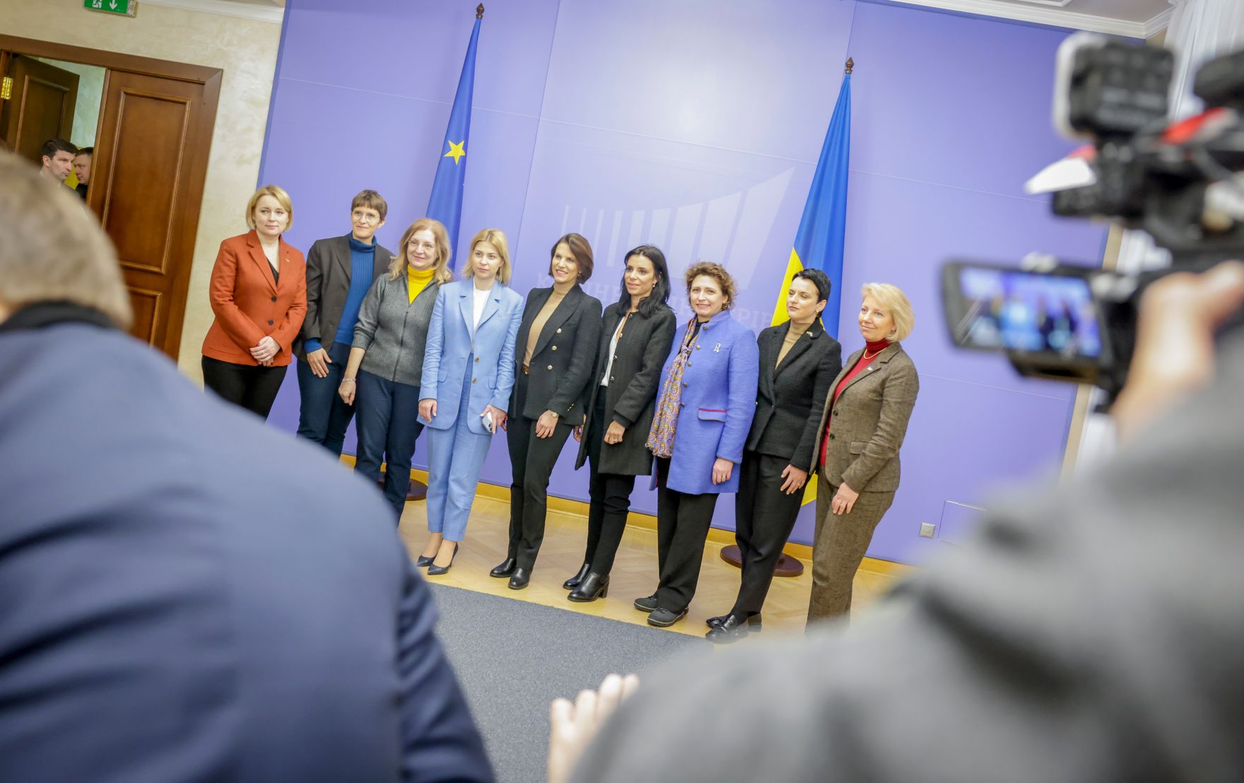 Am 23. November 2022 reiste Bundesministerin Karoline Edtstadler zu einem mehrt&auml;gigen Arbeitsbesuch nach Kiew.