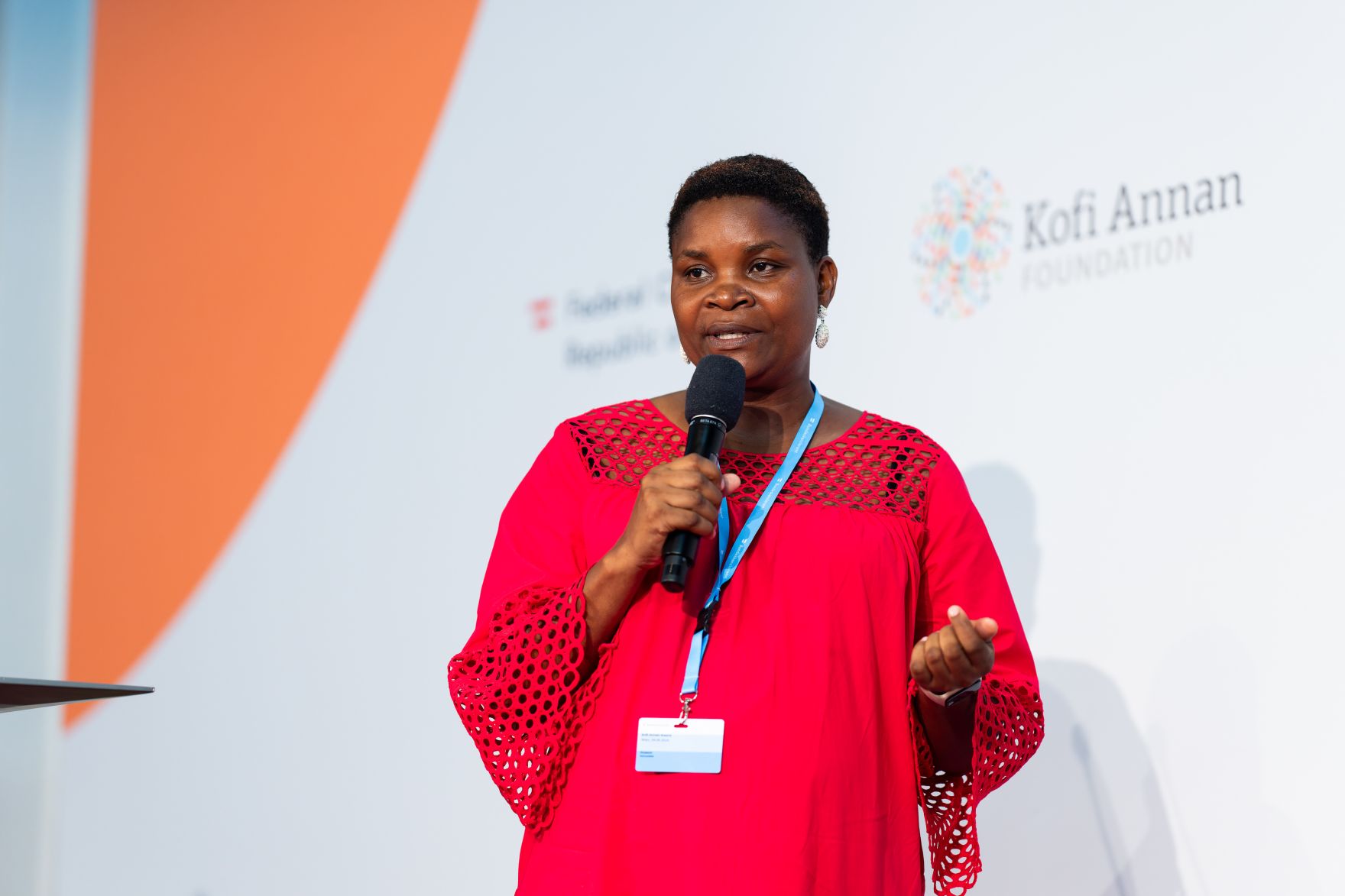 Am 04. September 2024 wurde in der Wiener Hofburg von Bundesministerin Karoline Edtstadler gemeinsam mit Bernhard Kowatsch, Leiter des UN World Food Programms &bdquo;Innovation Accelerators&ldquo; der &bdquo;Kofi Annan Award for Innovation in Africa&ldquo; verliehen.