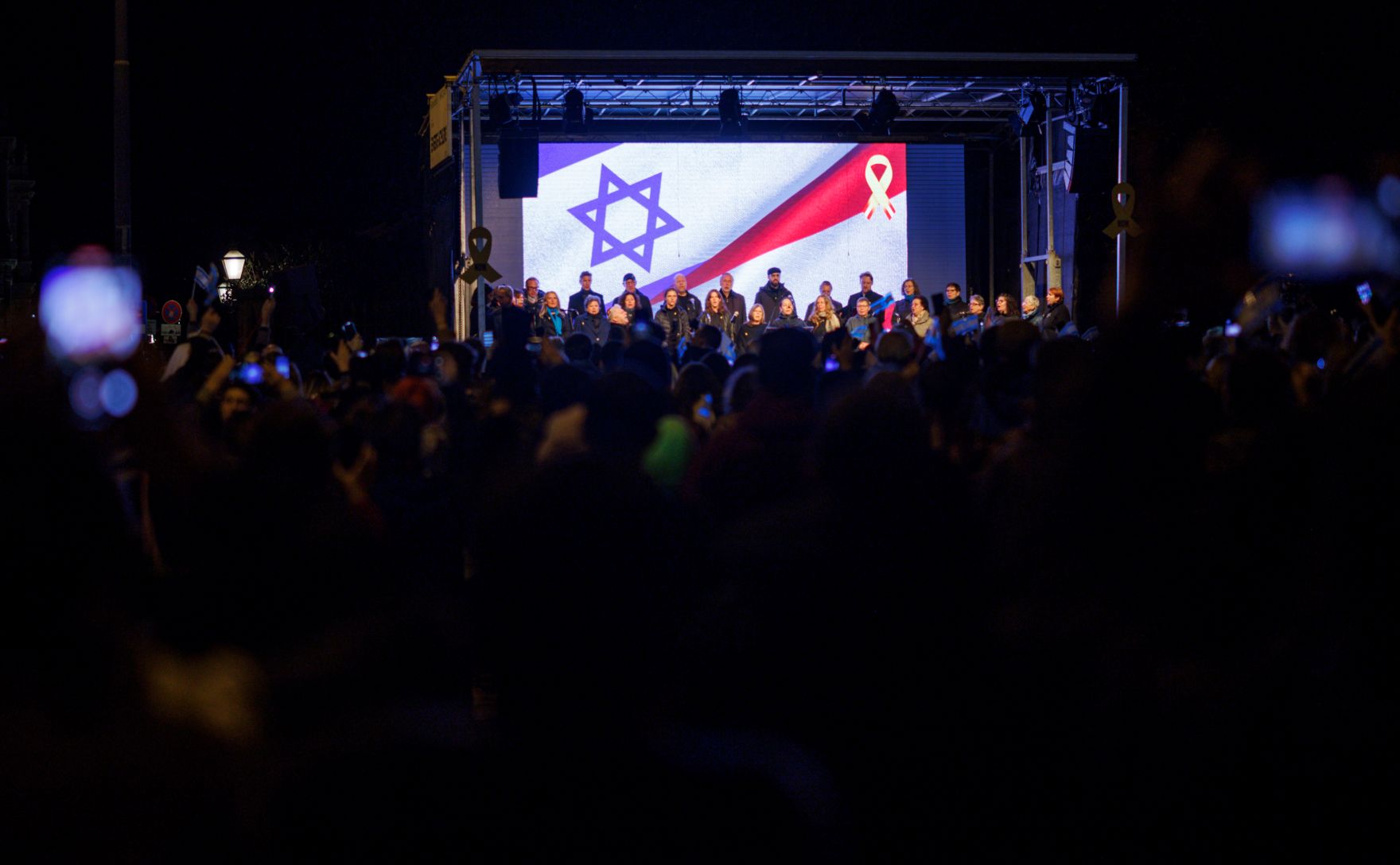 Am 7. Oktober 2024 nahm Bundesministerin Karoline Edtstadler an einer Gedenkveranstaltung der Israelitischen Kultusgemeinde teil.