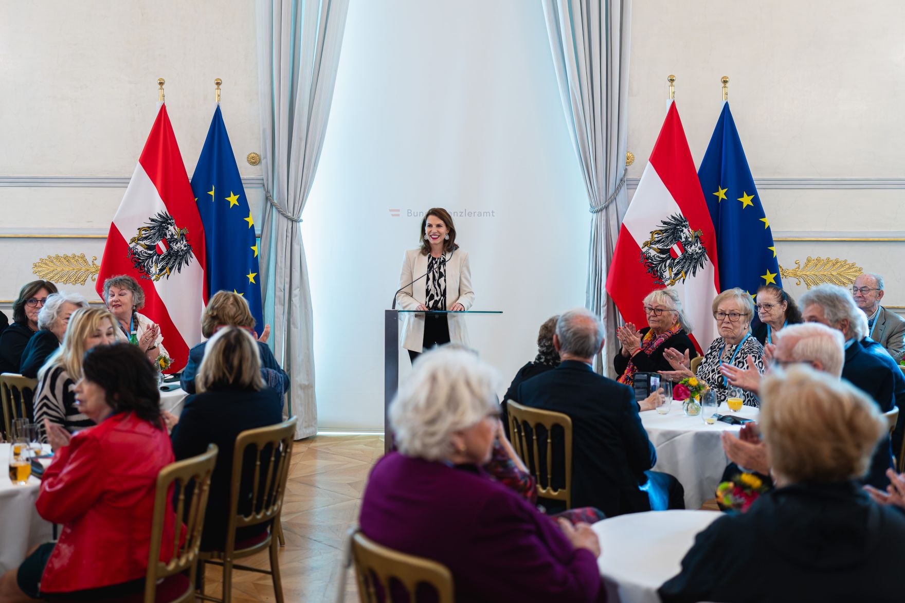 Am 9. Oktober 2024 gab Bundesministerin Karoline Edtstadler einen Empfang zum j&uuml;dischen Neujahrstag &quot;Rosch ha-Schana&quot; im Bundeskanzleramt.