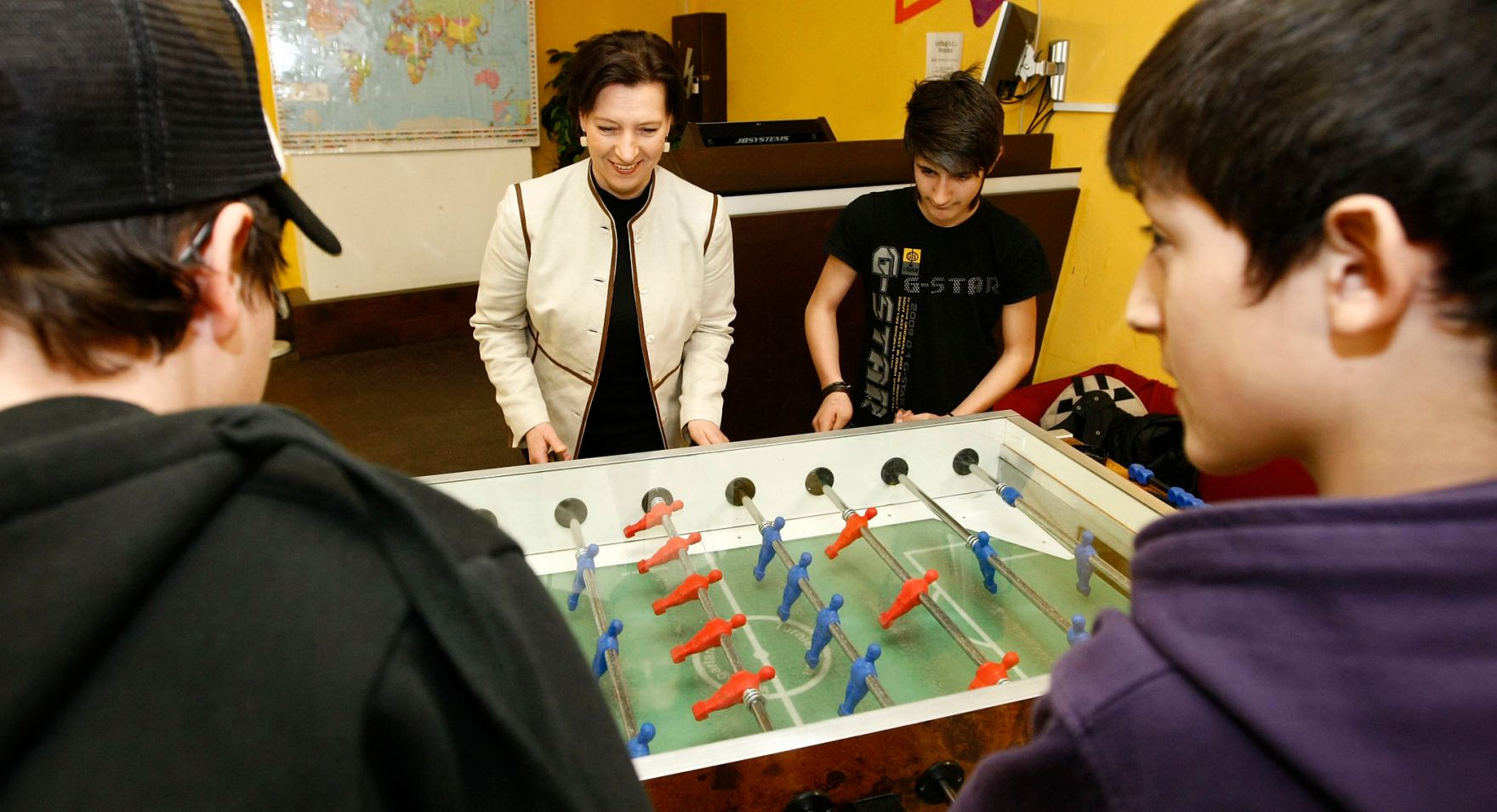 Am 19. M&auml;rz 2010 startete die Bundesministerin f&uuml;r Frauenangelegenheiten und &Ouml;ffentlichen Dienst, Gabriele Heinisch-Hosek im Rahmen eines Bundesl&auml;ndertags in Salzburg, die Dialogtour f&uuml;r ein besseres Zusammenleben zwischen &Ouml;sterreicherInnen und MigrantInnen.