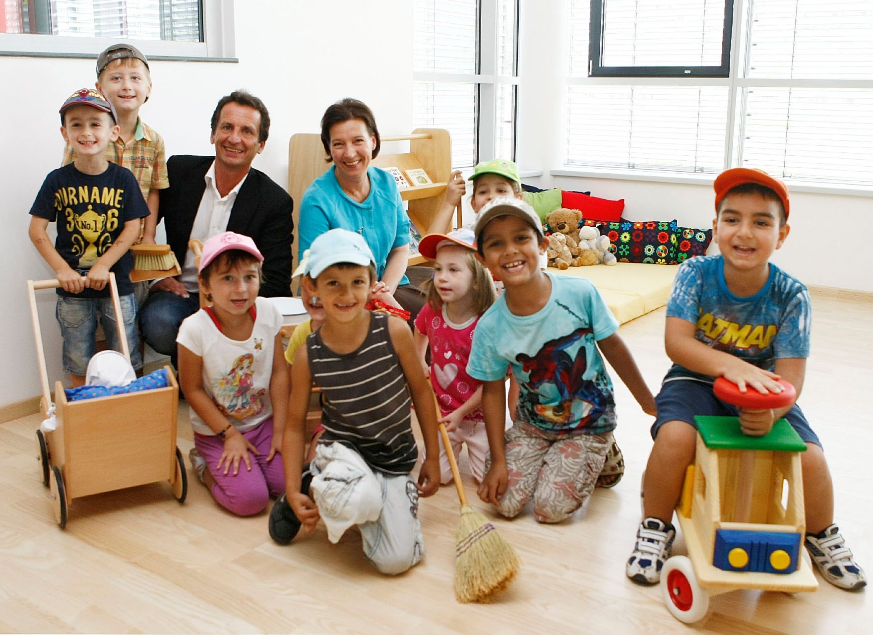 Bundesministerin f&uuml;r Frauenangelegenheiten und &Ouml;ffentlichen Dienst Gabriele Heinisch-Hosek und der Wiener Bildungsstadtrat Christian Oxonitsch bei der Pressekonferenz zum Thema &quot;Finanzierung der Kinderbetreuung fortsetzen - konkrete Vorschl&auml;ge zur Umsetzung&quot;.