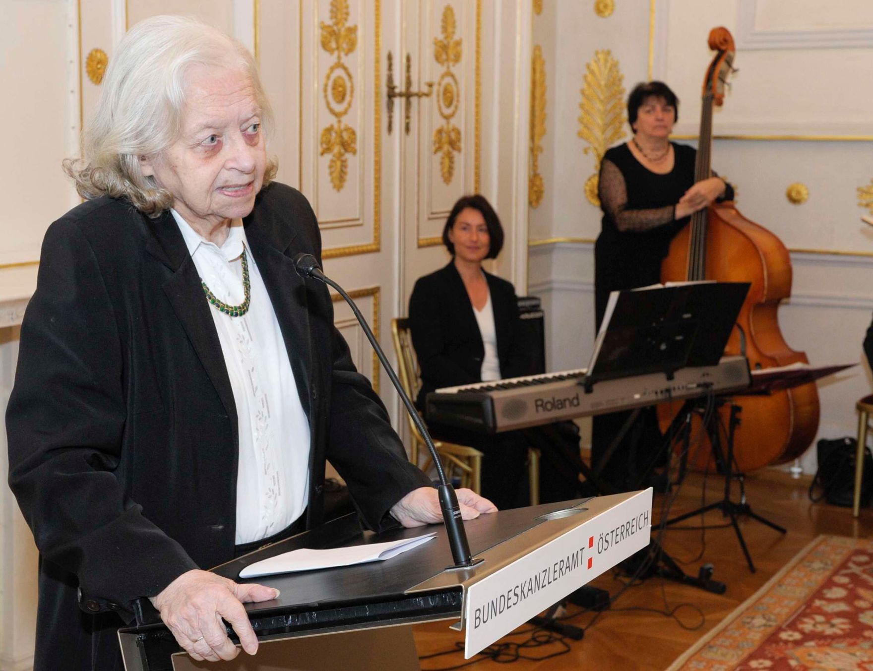 Am 27. Oktober 2010 lud Frauenministerin Gabriele Heinisch-Hosek zur K&auml;the-Leichter-Preisverleihung 2010 ins Bundeskanzleramt in Wien.