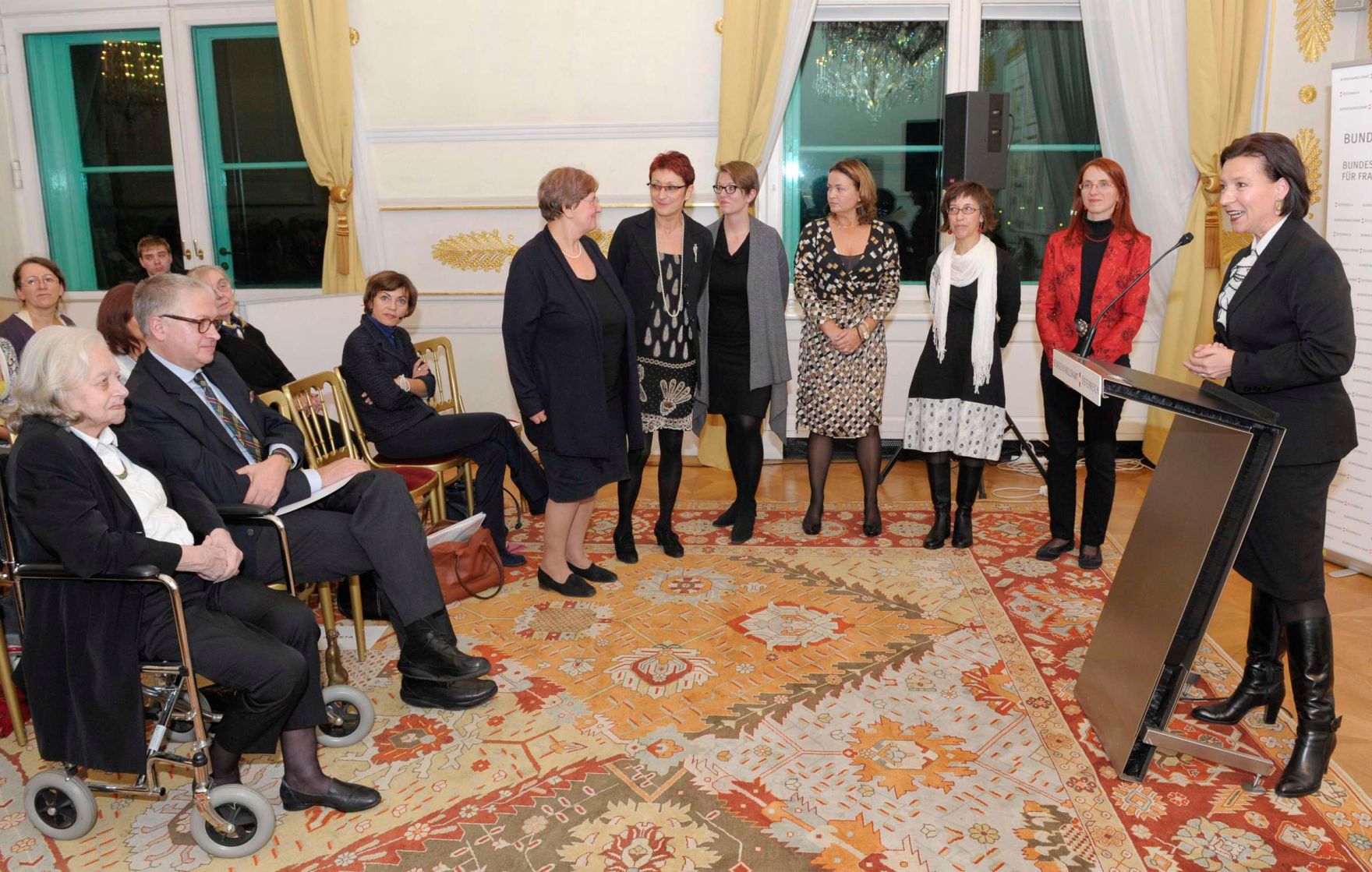 Am 27. Oktober 2010 lud Frauenministerin Gabriele Heinisch-Hosek zur K&auml;the-Leichter-Preisverleihung 2010 ins Bundeskanzleramt in Wien.