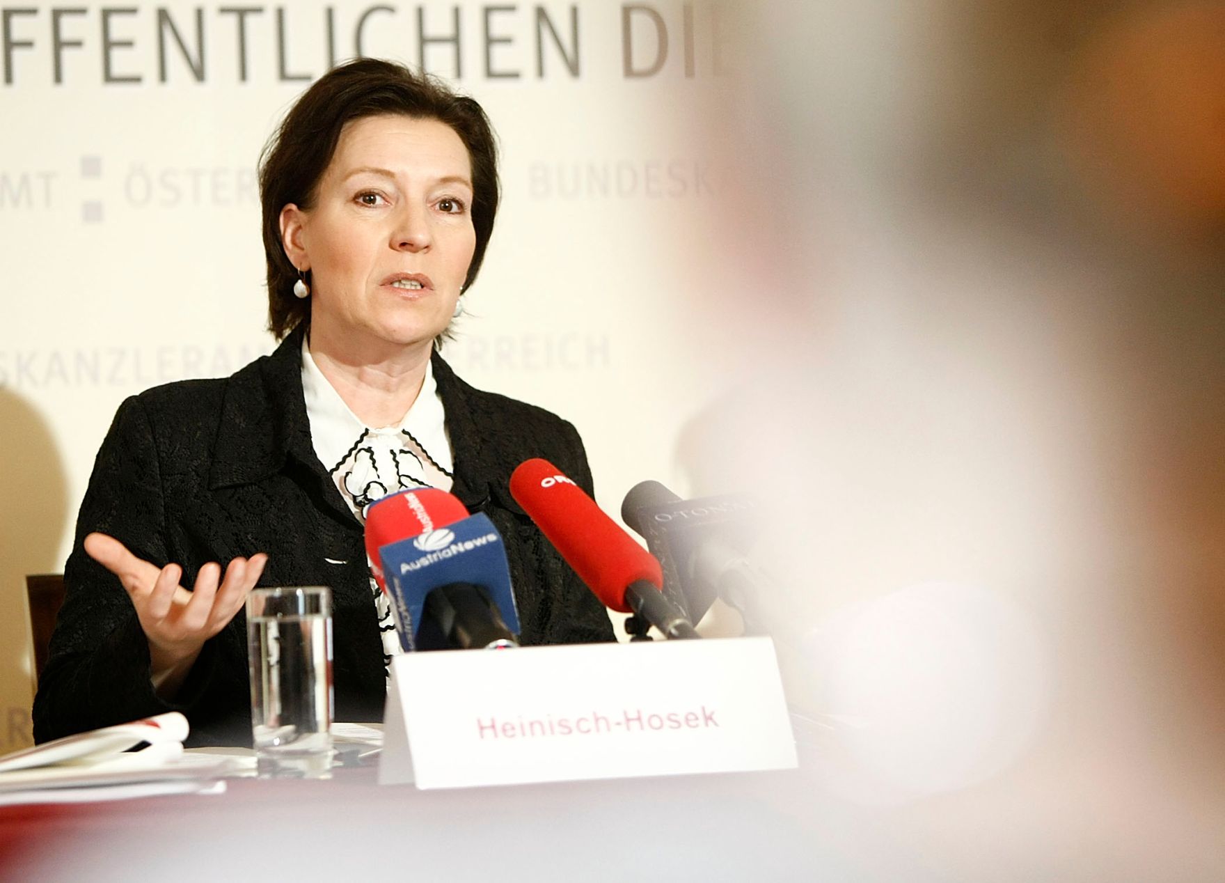 Am 30. M&auml;rz 2010 pr&auml;sentierte Frauenministerin Gabriele Heinisch-Hosek (im Bild) gemeinsam mit einer der Studienautorinnen von L&amp;R Sozialforschung, Claudia Sorger die neue Studie "Qualit&auml;t von Teilzeitbesch&auml;ftigung".