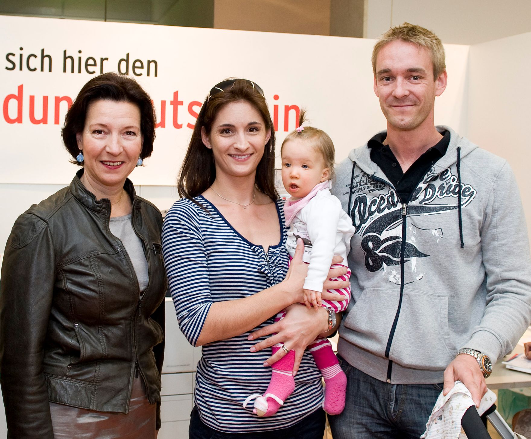 Ministerin Gabriele Heinisch-Hosek bei der Beruf-Baby-Bildung-Messe der AK Wien.