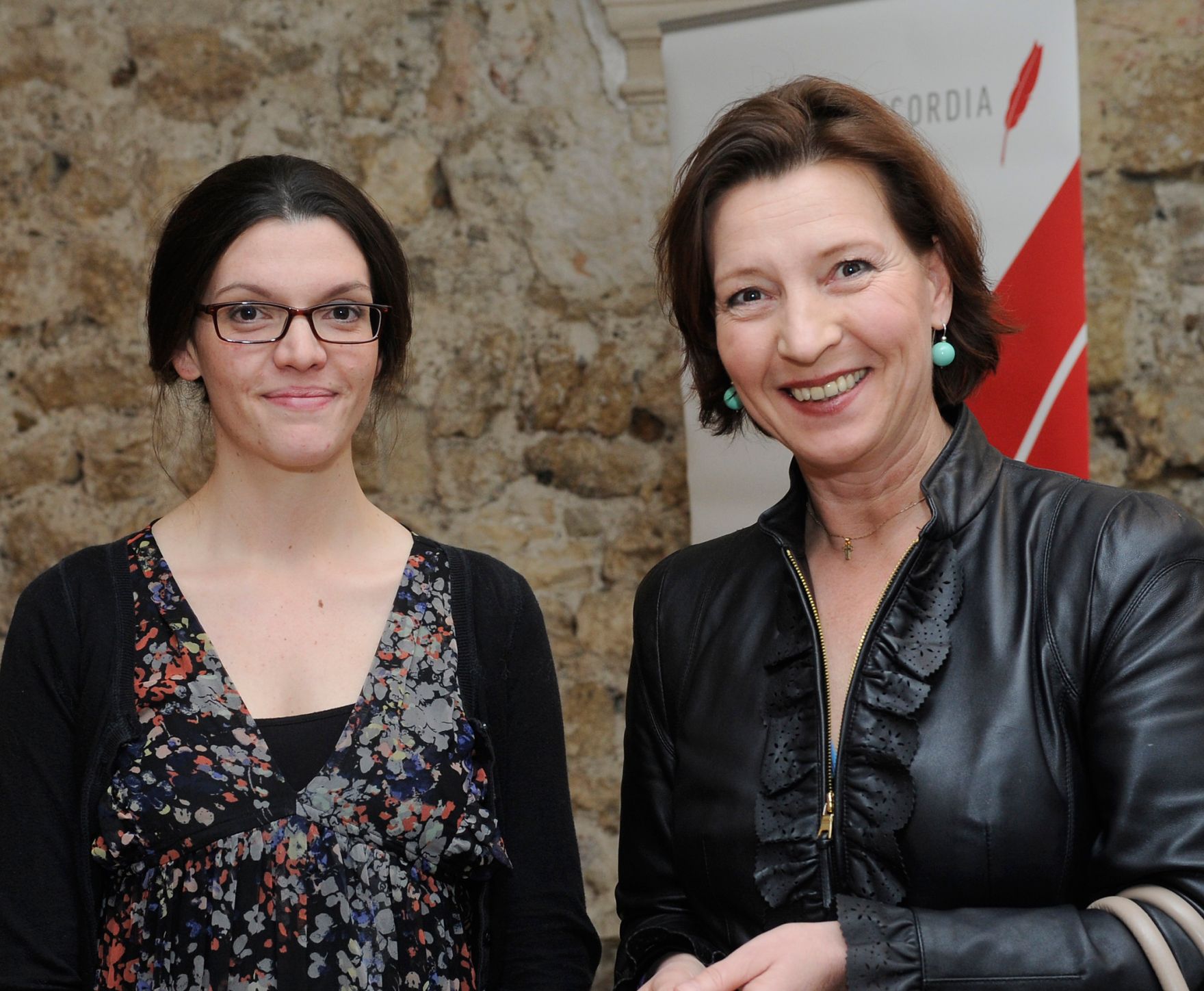 Am 20. M&auml;rz 2012 Buchpr&auml;sentation "Das Ende der Krawattenpflicht" Bundesministerin Gabriele Heinisch- Hosek.