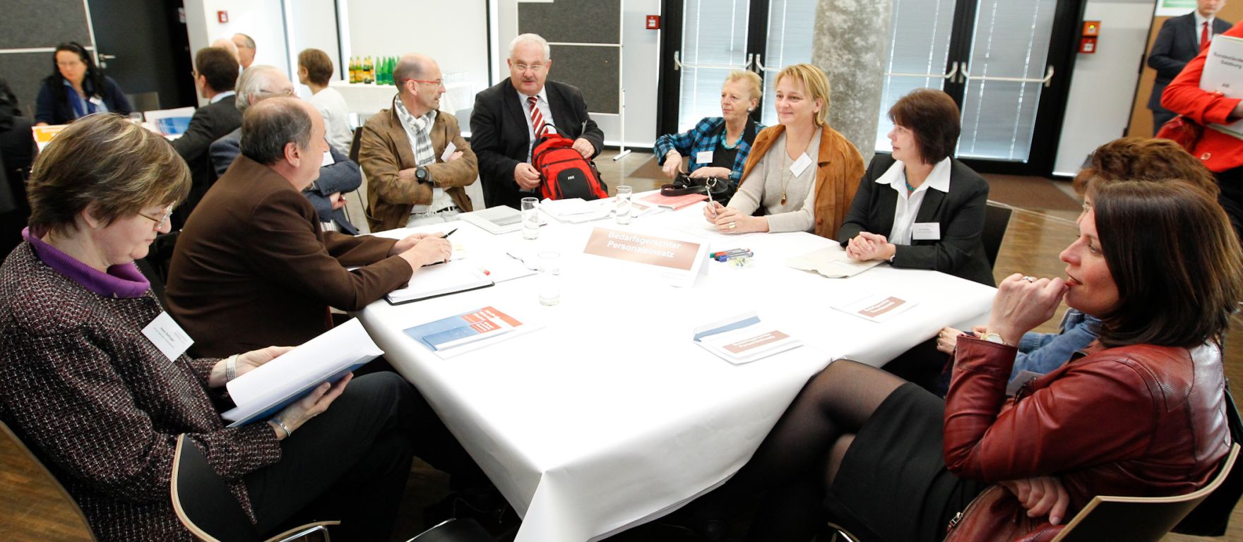 Am 26. M&auml;rz 2012 er&ouml;ffnete Bundesministerin Gabriele Heinisch-Hosek das "1. Dialogforum des Reformdialogs &Ouml;sterreich, Salzburg".
