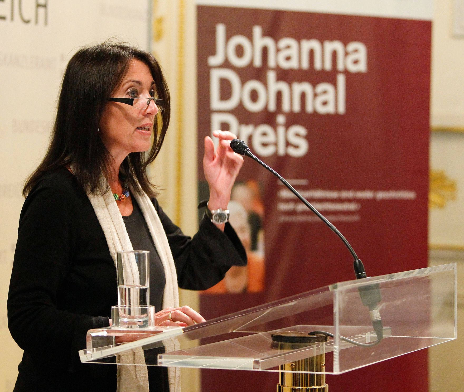 Am 12. Juni 2012 lud Frauenministerin Gabriele Heinisch-Hosek zur Verleihung des Johanna-Dohnal Preises 2012 ins Bundeskanzleramt. Im Bild Jurymitglied Gabriella Hauch.