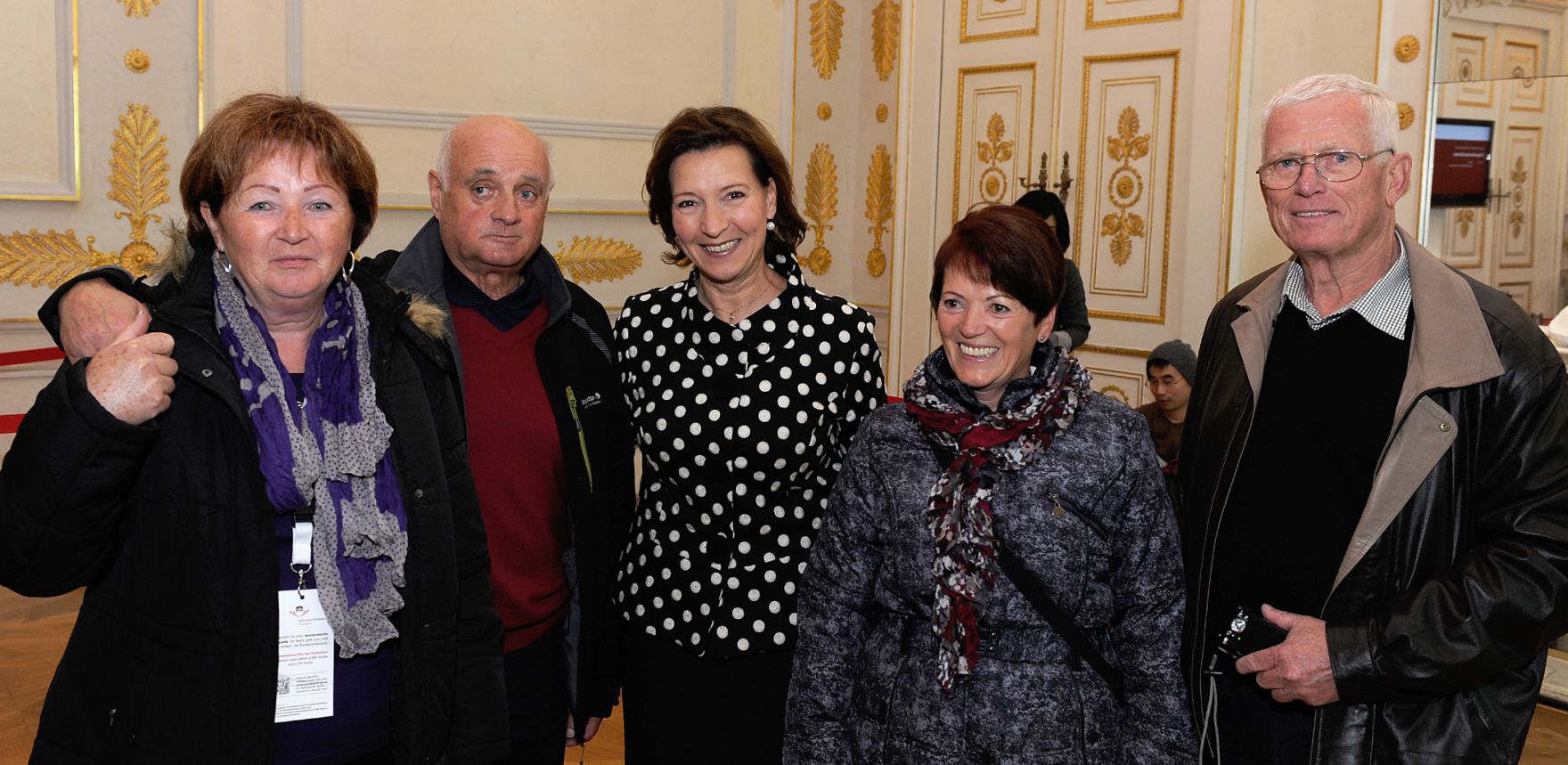 Am 26. Oktober 2012 empfing Frauenministerin Gabriele Heinisch-Hosek im Rahmen des Nationalfeiertages Besucherinnen und Besucher im Bundeskanzleramt.