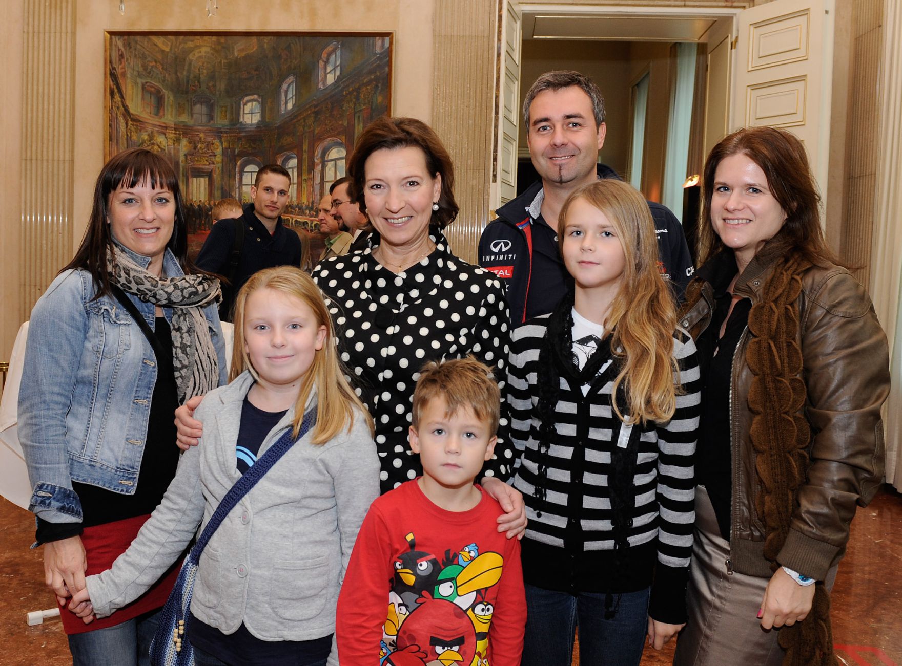 Am 26. Oktober 2012 empfing Frauenministerin Gabriele Heinisch-Hosek im Rahmen des Nationalfeiertages Besucherinnen und Besucher im Bundeskanzleramt.