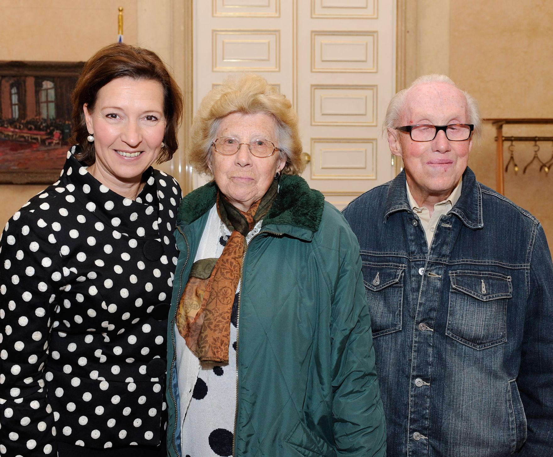 Am 26. Oktober 2012 empfing Frauenministerin Gabriele Heinisch-Hosek im Rahmen des Nationalfeiertages Besucherinnen und Besucher im Bundeskanzleramt.
