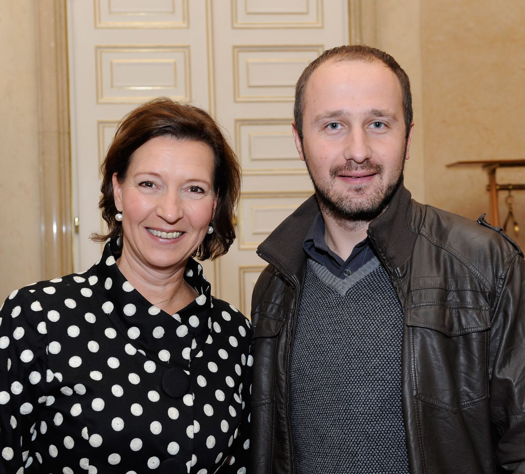 Am 26. Oktober 2012 empfing Frauenministerin Gabriele Heinisch-Hosek im Rahmen des Nationalfeiertages Besucherinnen und Besucher im Bundeskanzleramt.
