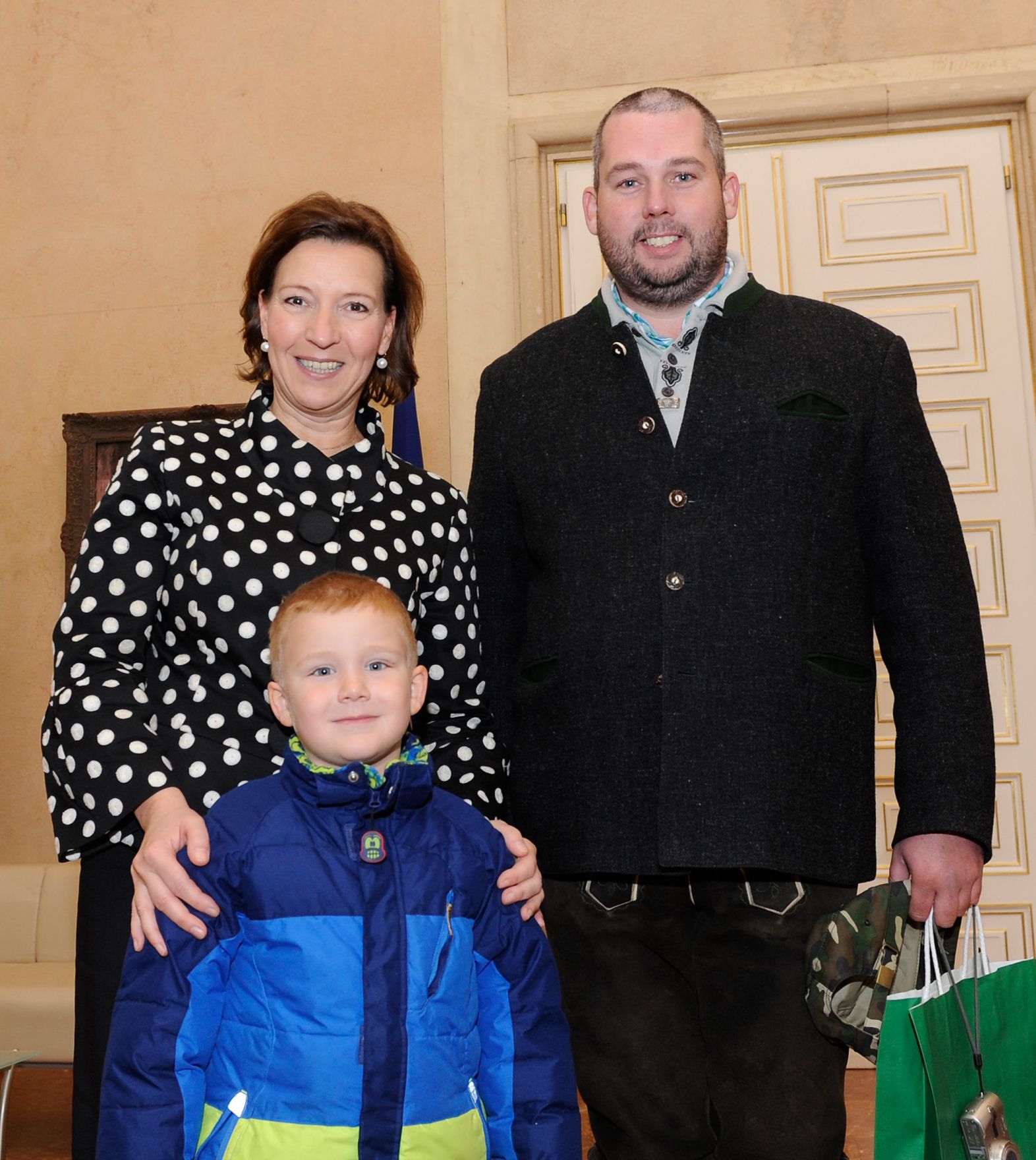 Am 26. Oktober 2012 empfing Frauenministerin Gabriele Heinisch-Hosek im Rahmen des Nationalfeiertages Besucherinnen und Besucher im Bundeskanzleramt.