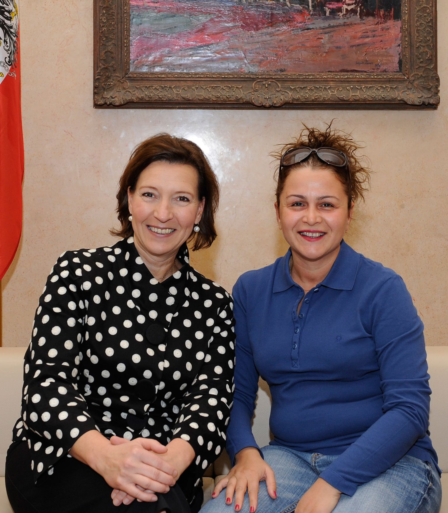 Am 26. Oktober 2012 empfing Frauenministerin Gabriele Heinisch-Hosek im Rahmen des Nationalfeiertages Besucherinnen und Besucher im Bundeskanzleramt.
