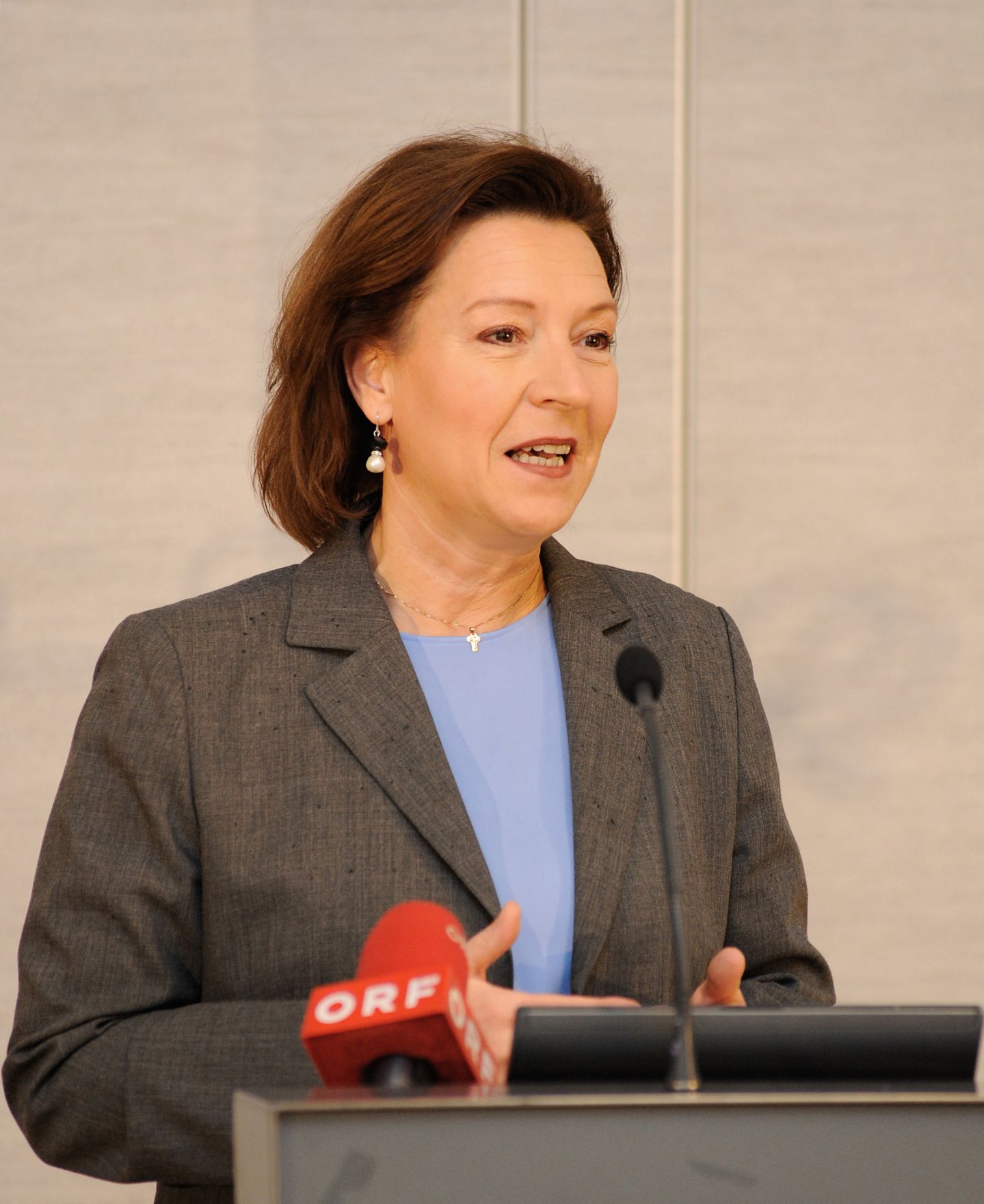 Am 5. November 2012 er&ouml;ffnete Frauenministerin Gabriele Heinisch-Hosek die Frauenenquete &quot;Frauen.K&ouml;rper.Politiken&quot; im Bundesministerium f&uuml;r Gesundheit.