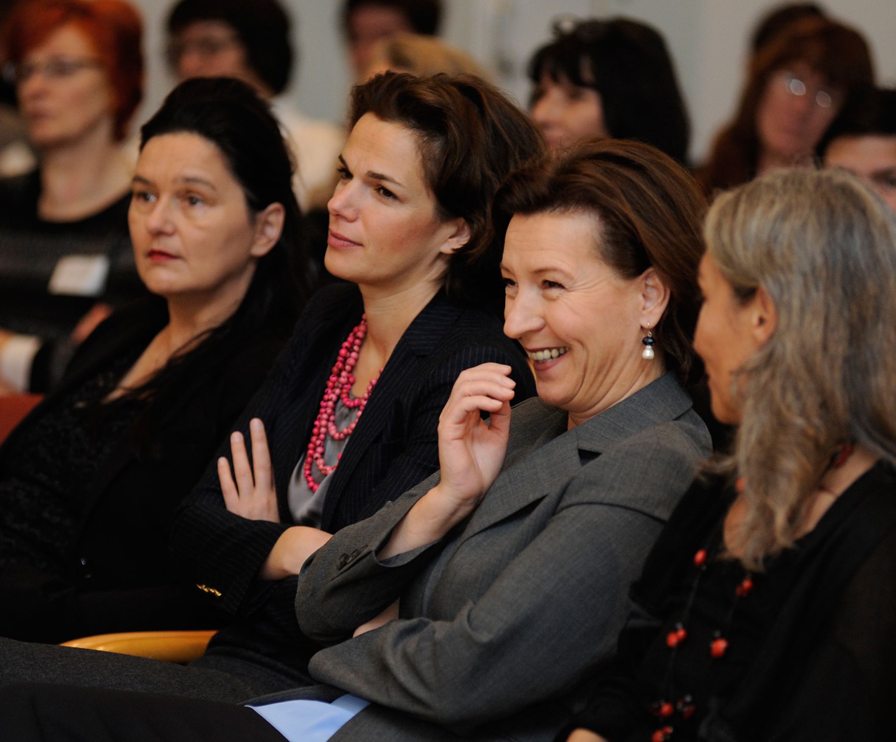 Am 5. November 2012 er&ouml;ffnete Frauenministerin Gabriele Heinisch-Hosek die Frauenenquete &quot;Frauen.K&ouml;rper.Politiken&quot; im Bundesministerium f&uuml;r Gesundheit.