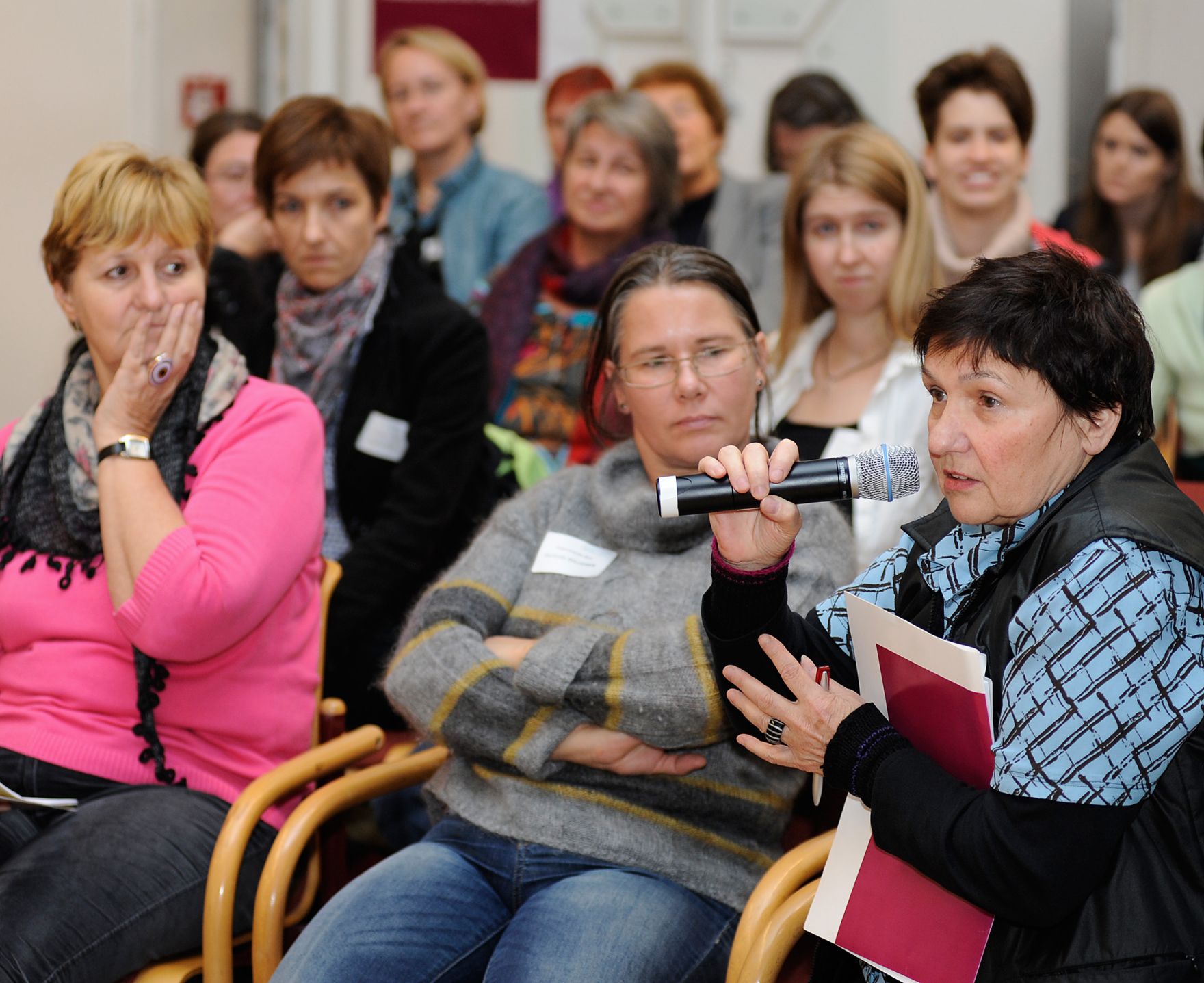 Am 5. November 2012 er&ouml;ffnete Frauenministerin Gabriele Heinisch-Hosek die Frauenenquete &quot;Frauen.K&ouml;rper.Politiken&quot; im Bundesministerium f&uuml;r Gesundheit.