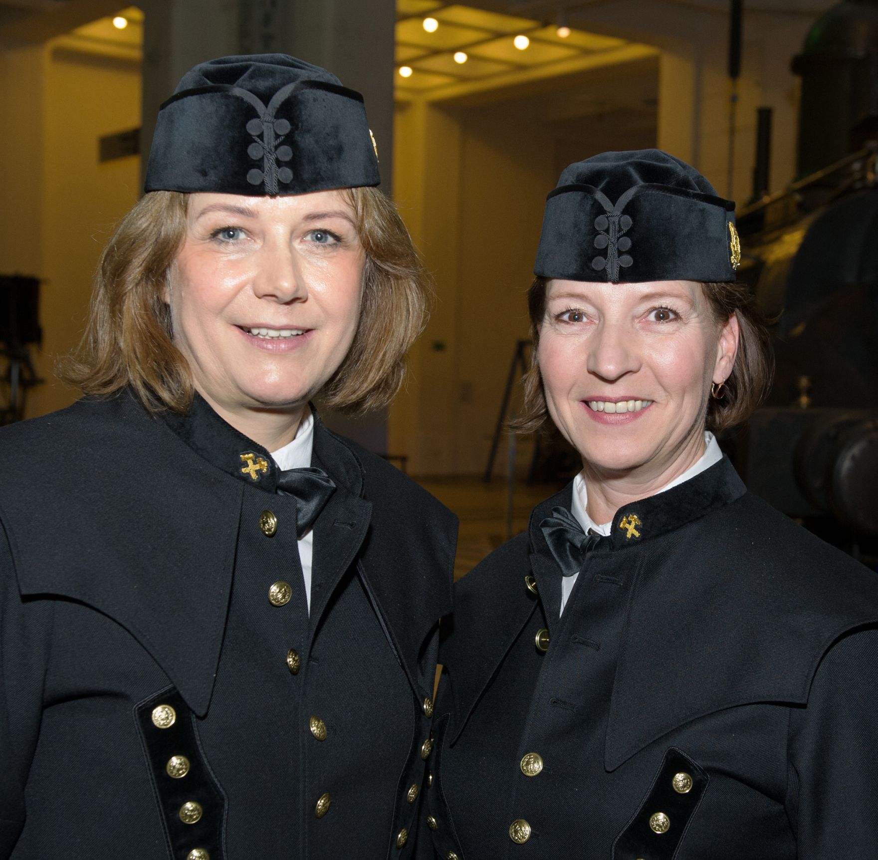 Am 4. Dezember 2012 besuchte Frauenministerin Gabriele Heinisch-Hosek die Barbarafeier im Technischen Museum Wien. Im Bild die Frauenministerin (r.) mit der Direktorin des Technischen Museum Wien, Gabriele Zuna-Kratky (l.).