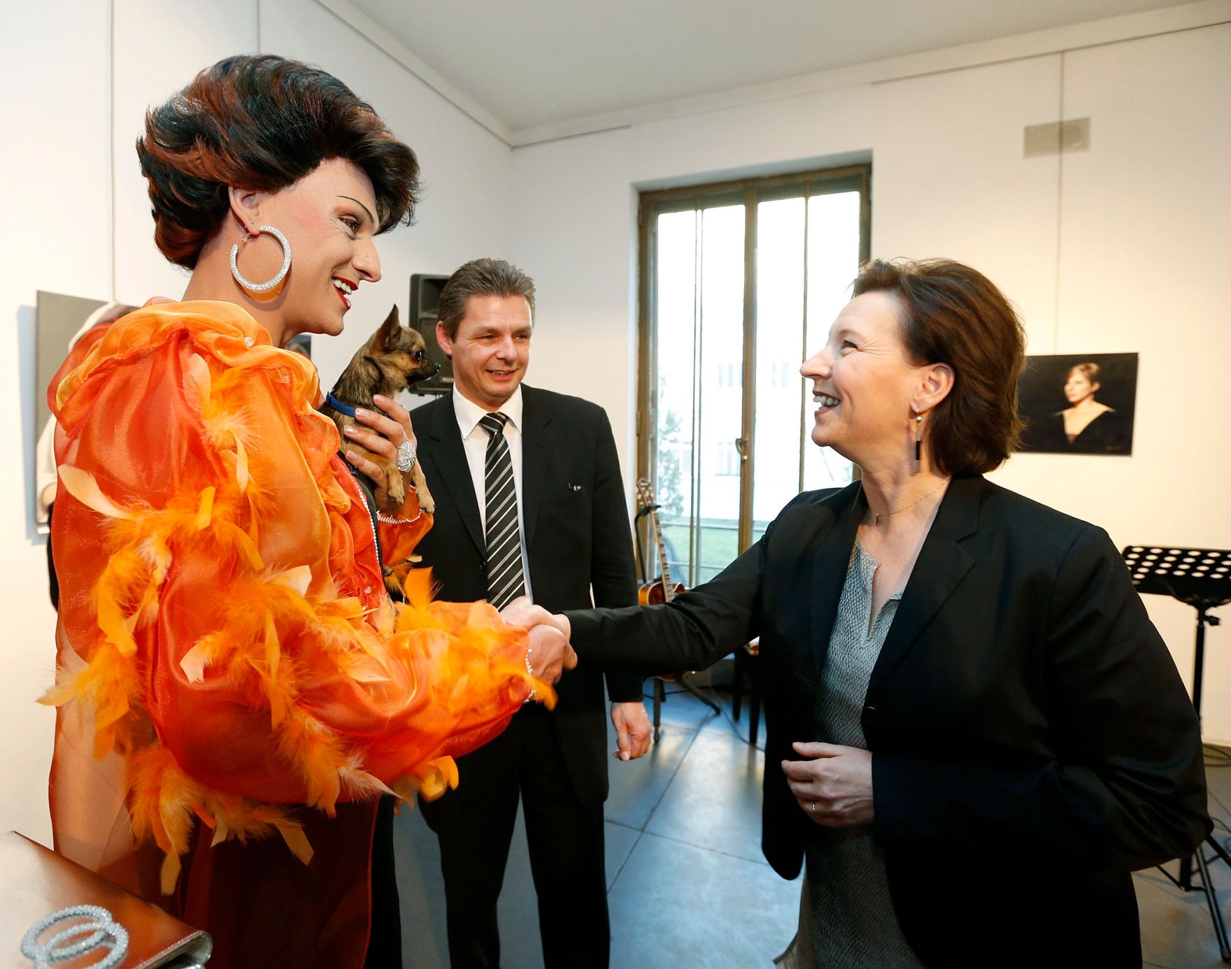 Am 16. April 2013 er&ouml;ffnete Frauenministerin Gabriele Heinisch-Hosek die Ausstellung D.A.A. (Diversity Arts Austria) im Bulgarischen Kulturinstitut.