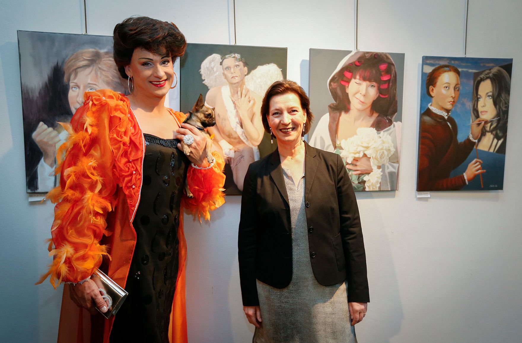 Am 16. April 2013 er&ouml;ffnete Frauenministerin Gabriele Heinisch-Hosek die Ausstellung D.A.A. (Diversity Arts Austria) im Bulgarischen Kulturinstitut.