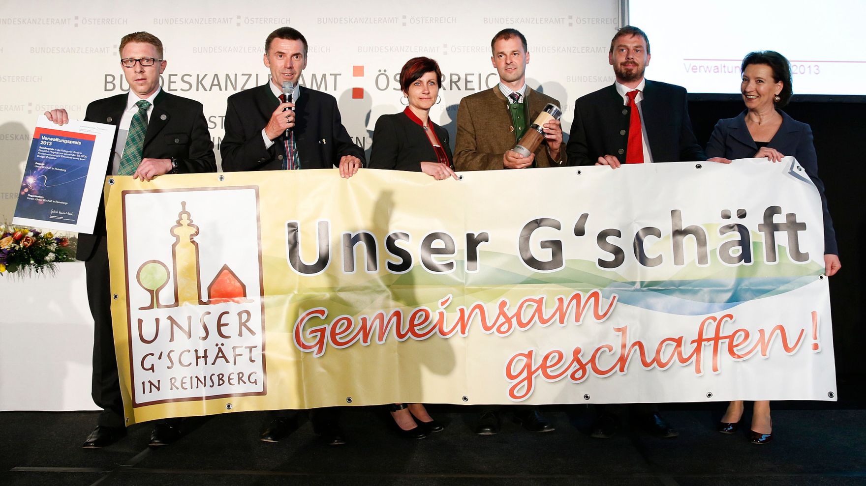 Am 7. Mai 2013 &uuml;berreichte Beamtenministerin Gabriele Heinisch-Hosek den Verwaltungspreis 2013 in der Akademie der Wissenschaften.