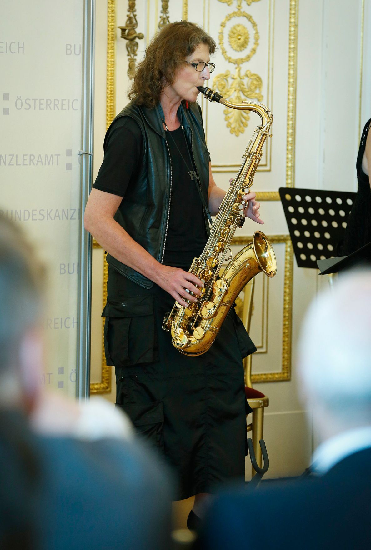 Am 19. Juni 2013 lud Frauenministerin Gabriele Heinisch-Hosek zur Verleihung des Johanna-Dohnal Preises 2013 ins Bundeskanzleramt.