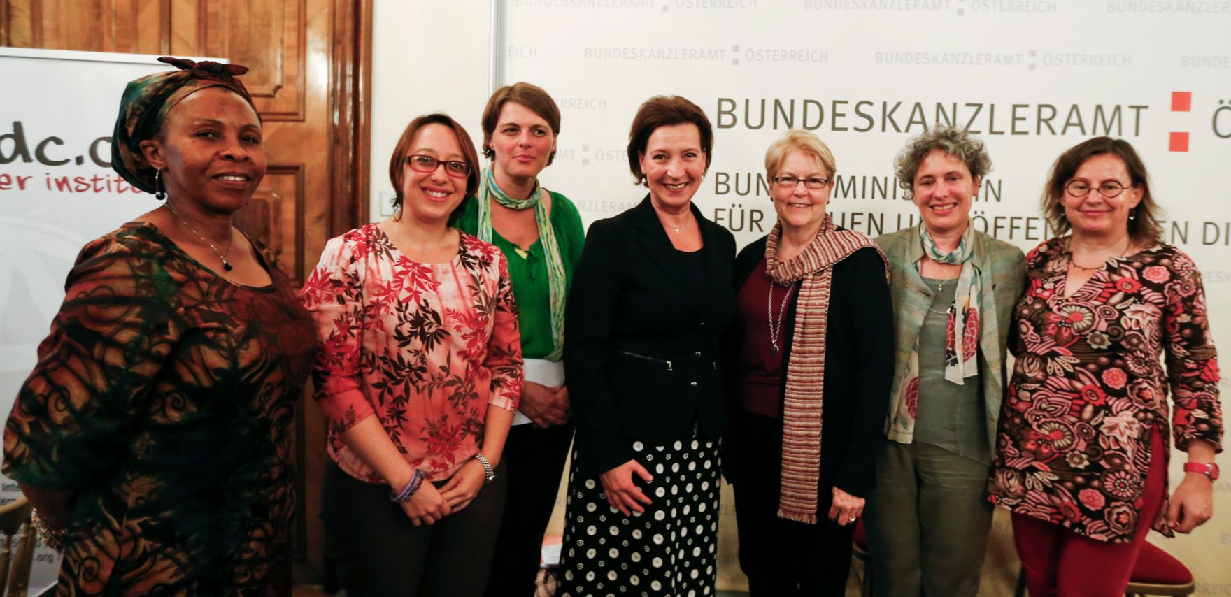 Am 25. Juni 2013 er&ouml;ffnete Frauenministerrin Gabriele Heinisch-Hosek die Veranstaltung Vienna+20: Womens rights at stake?! Voices of international womens rights activists.