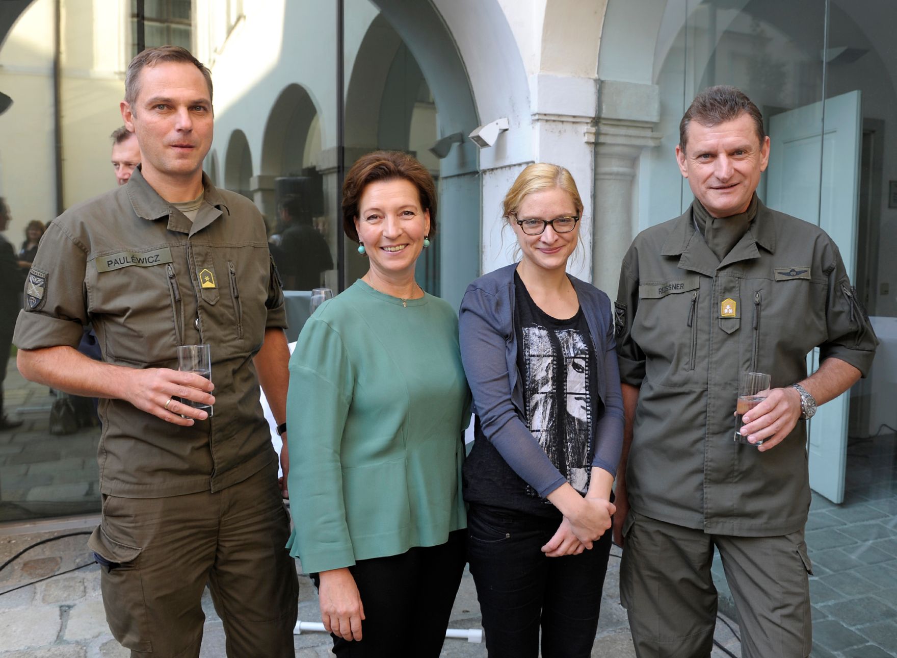 Am 30. August 2013 lud Frauenministerin Gabriele Heinisch-Hosek Akteurinnen und Akteure aus dem Gleichstellungsbereich zum Sommer-Gleichstellungsfest in das Wiener Palais Porcia ein.