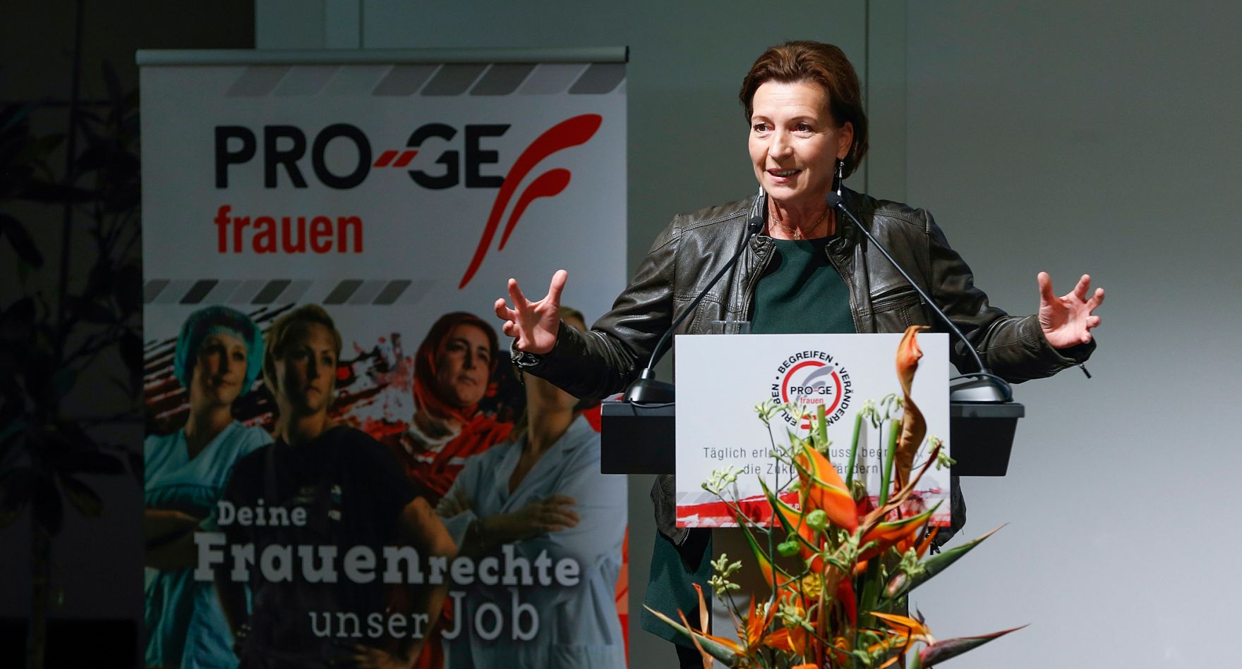 Am 13. September 2013 hielt Frauenministerin Gabriele Heinisch-Hosek Begr&uuml;&szlig;ungsworte bei der Bundesfrauenkonferenz der PRO-GE im &Ouml;GB-Catamaran.