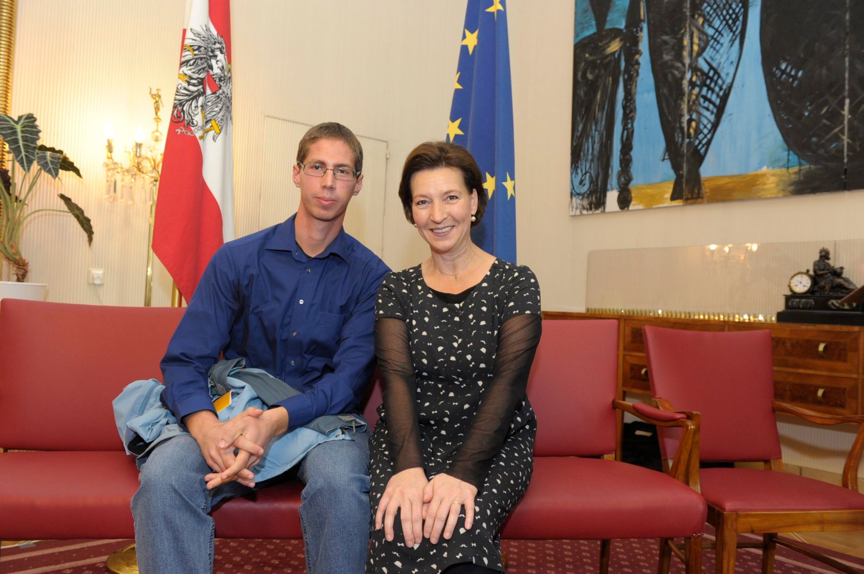 Am 26. Oktober 2013 empfing Frauenministerin Gabriele Heinisch-Hosek im Rahmen des Nationalfeiertages Besucherinnen und Besucher im Bundeskanzleramt.